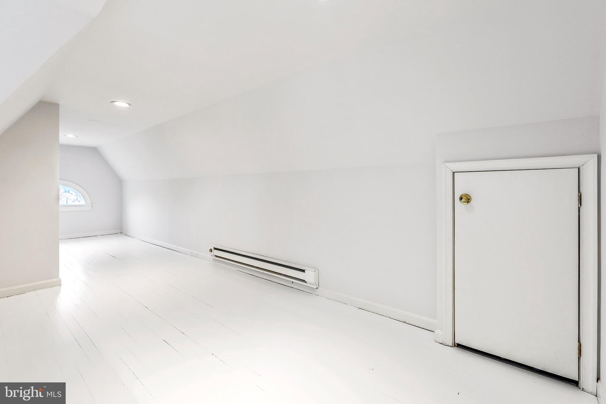 CHEVY CHASE VILLAGE - Residential