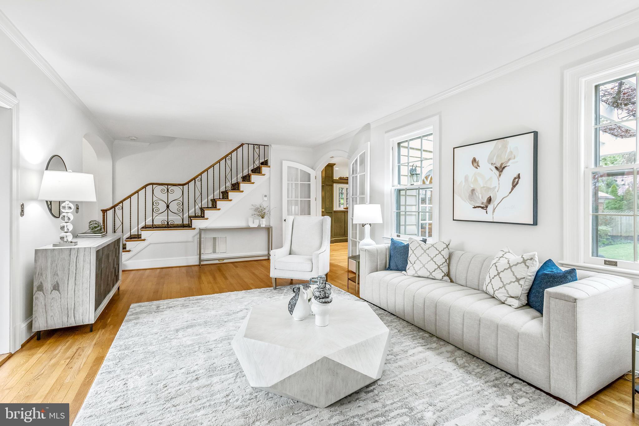 CHEVY CHASE VILLAGE - Residential