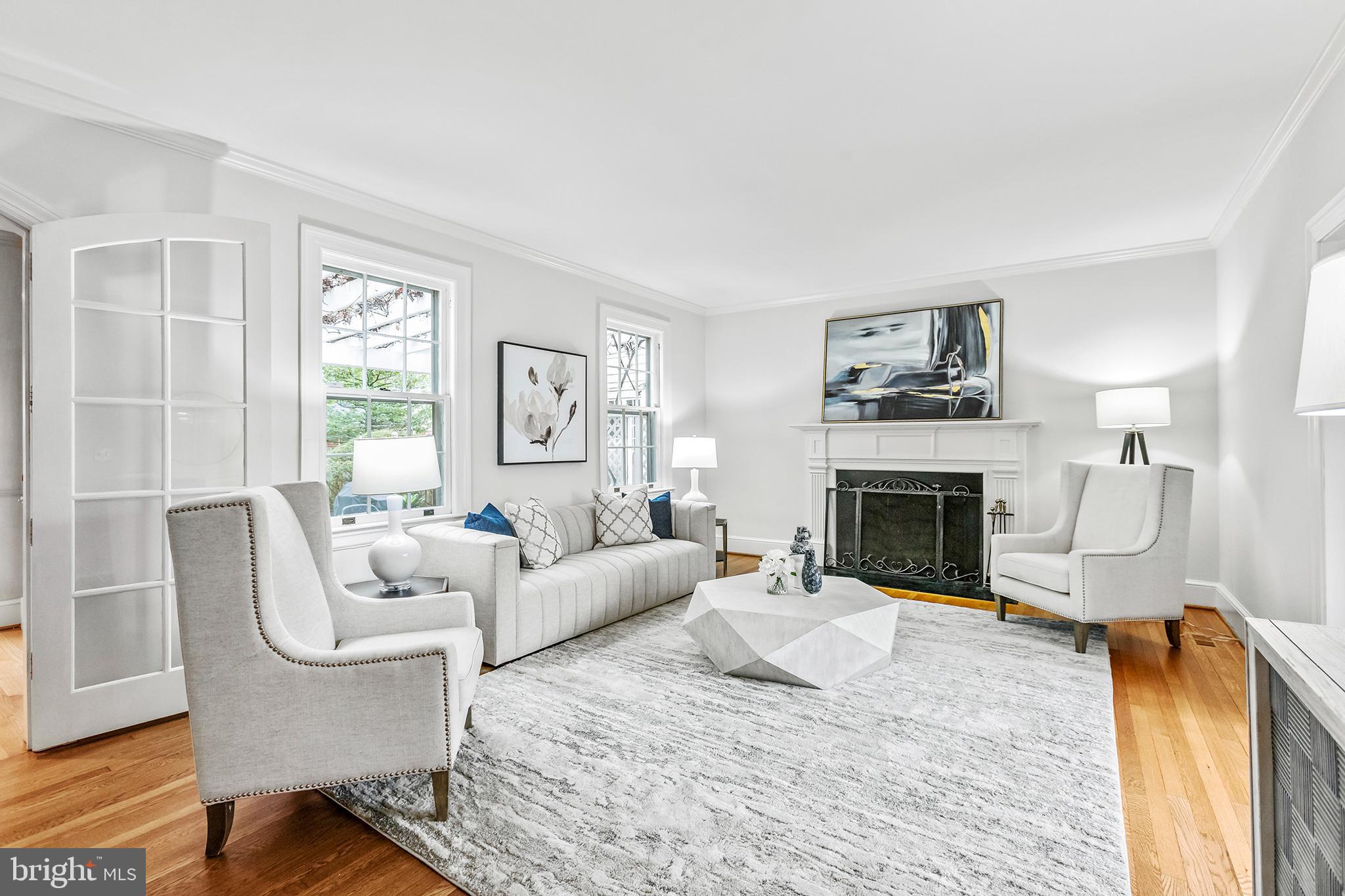 CHEVY CHASE VILLAGE - Residential