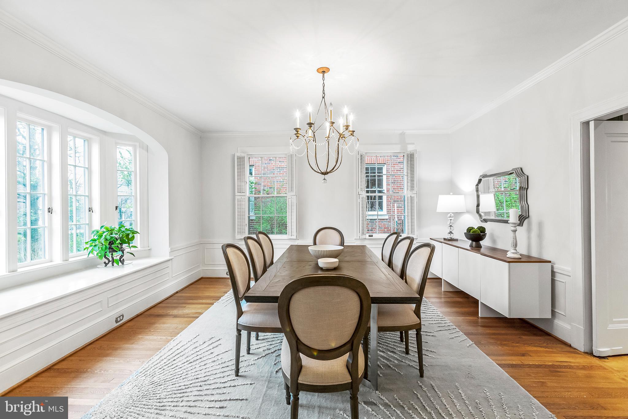 CHEVY CHASE VILLAGE - Residential