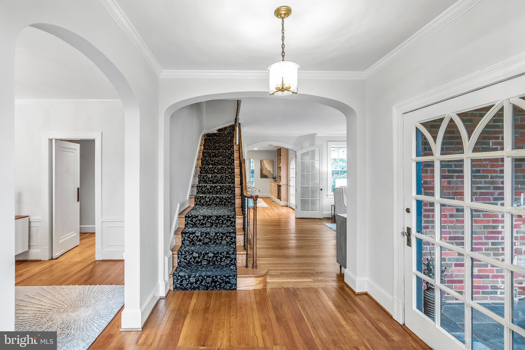 CHEVY CHASE VILLAGE - Residential