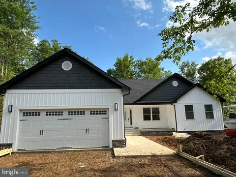 4000 Lakeview Parkway, Locust Grove, VA MLS: VAOR2009708
