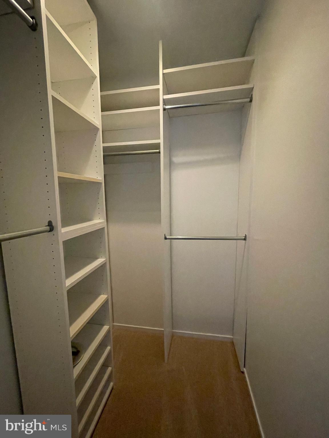 HUNTERS SQUARE - Residential Lease