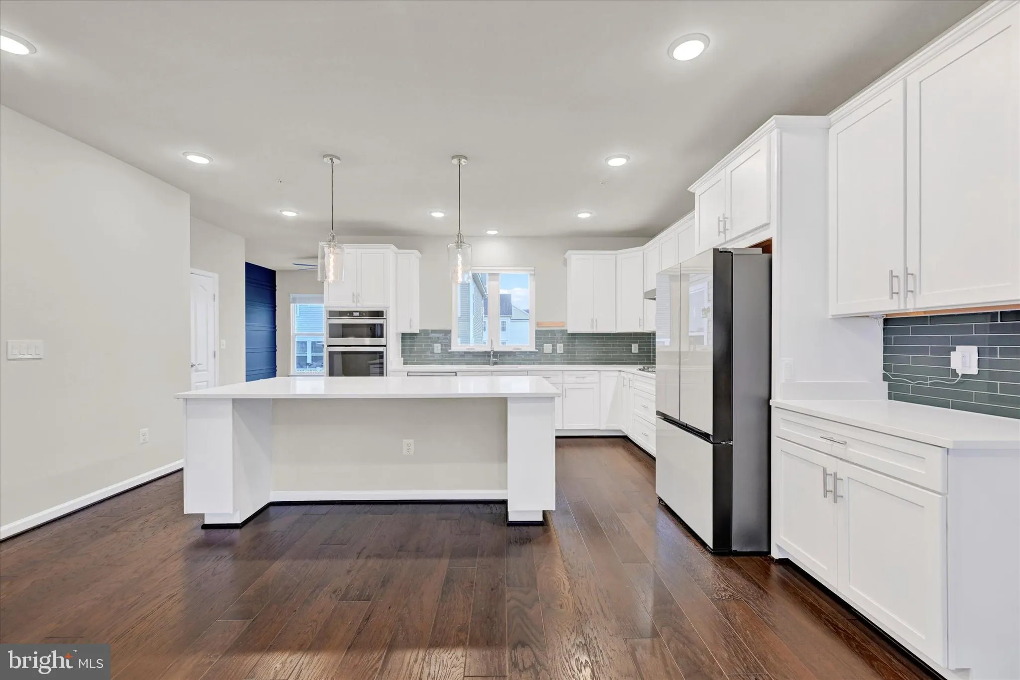 Hanover, Maryland 21076, United States, 4 Bedrooms Bedrooms, ,4 BathroomsBathrooms,Residential,Pending,121828