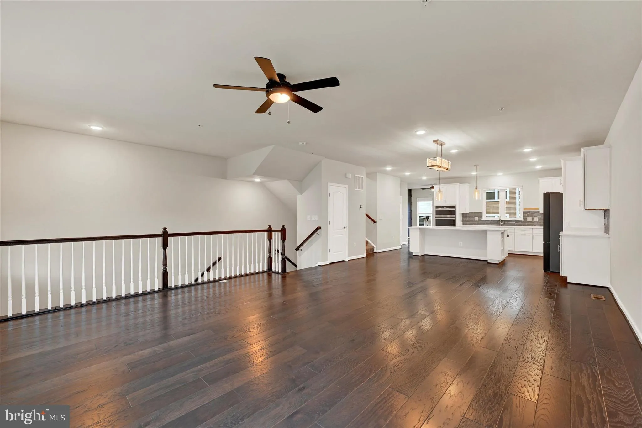 Hanover, Maryland 21076, United States, 4 Bedrooms Bedrooms, ,4 BathroomsBathrooms,Residential,Pending,121828