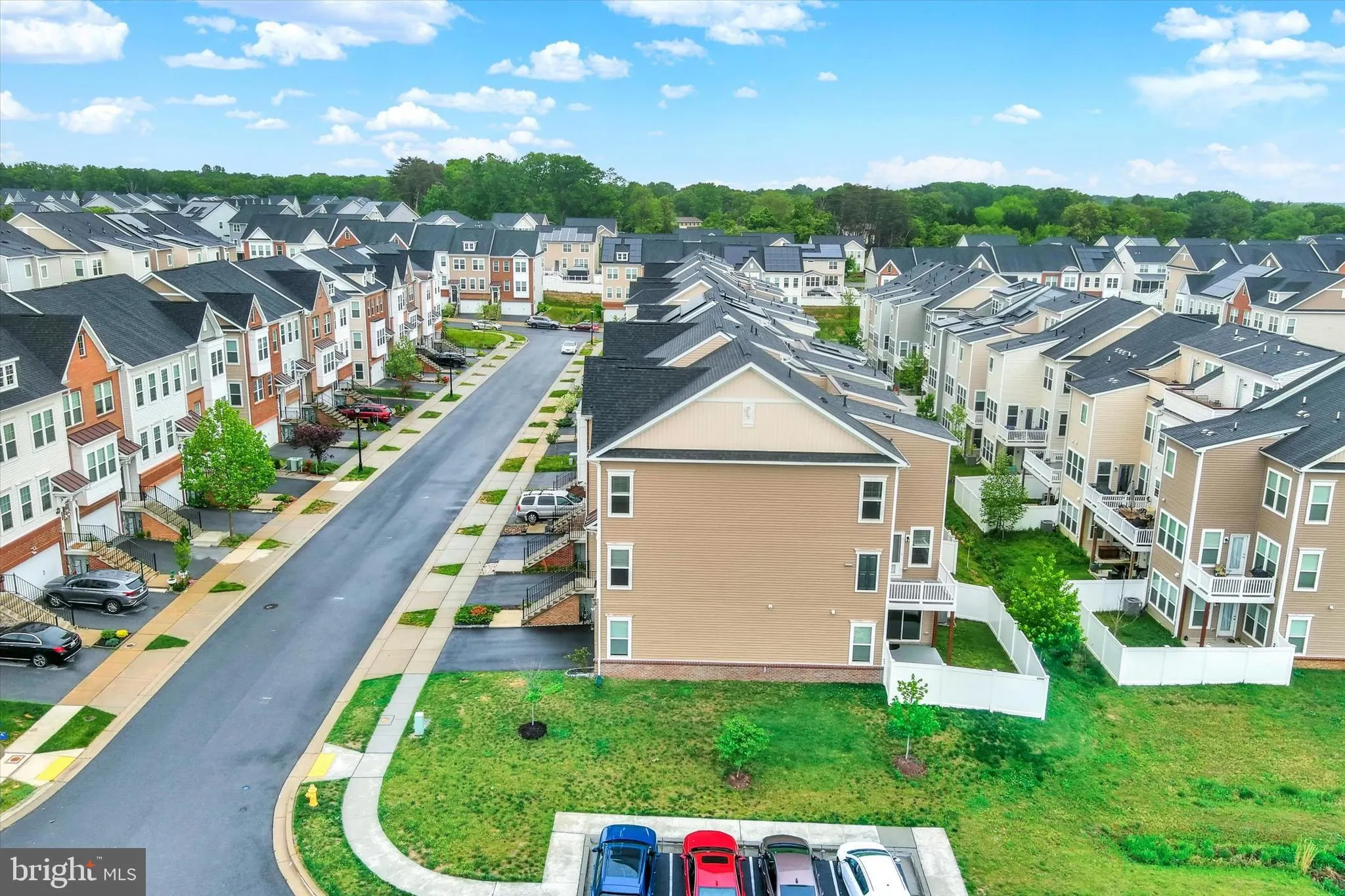 Hanover, Maryland 21076, United States, 4 Bedrooms Bedrooms, ,4 BathroomsBathrooms,Residential,Pending,121828