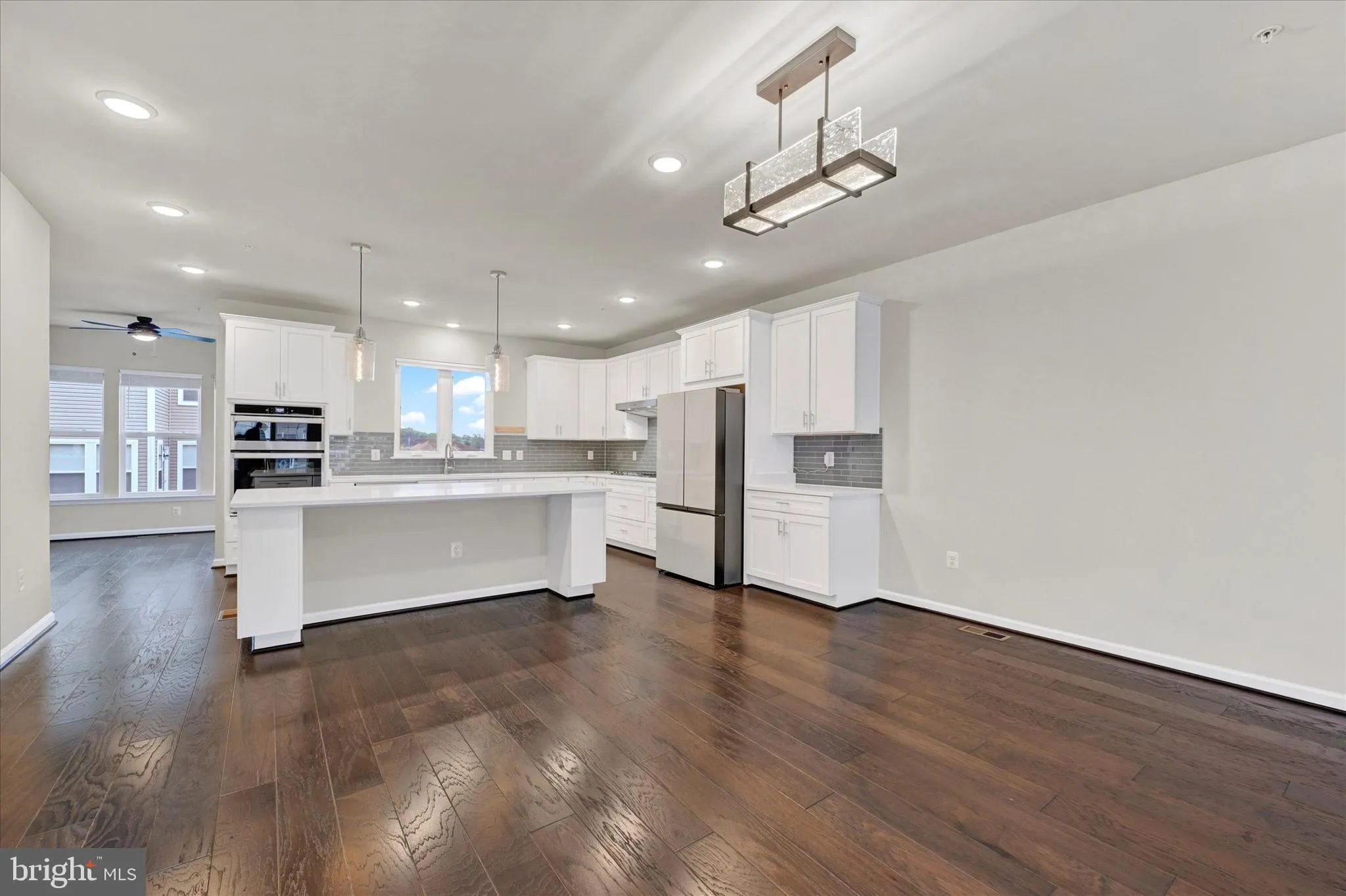 Hanover, Maryland 21076, United States, 4 Bedrooms Bedrooms, ,4 BathroomsBathrooms,Residential,Pending,121828