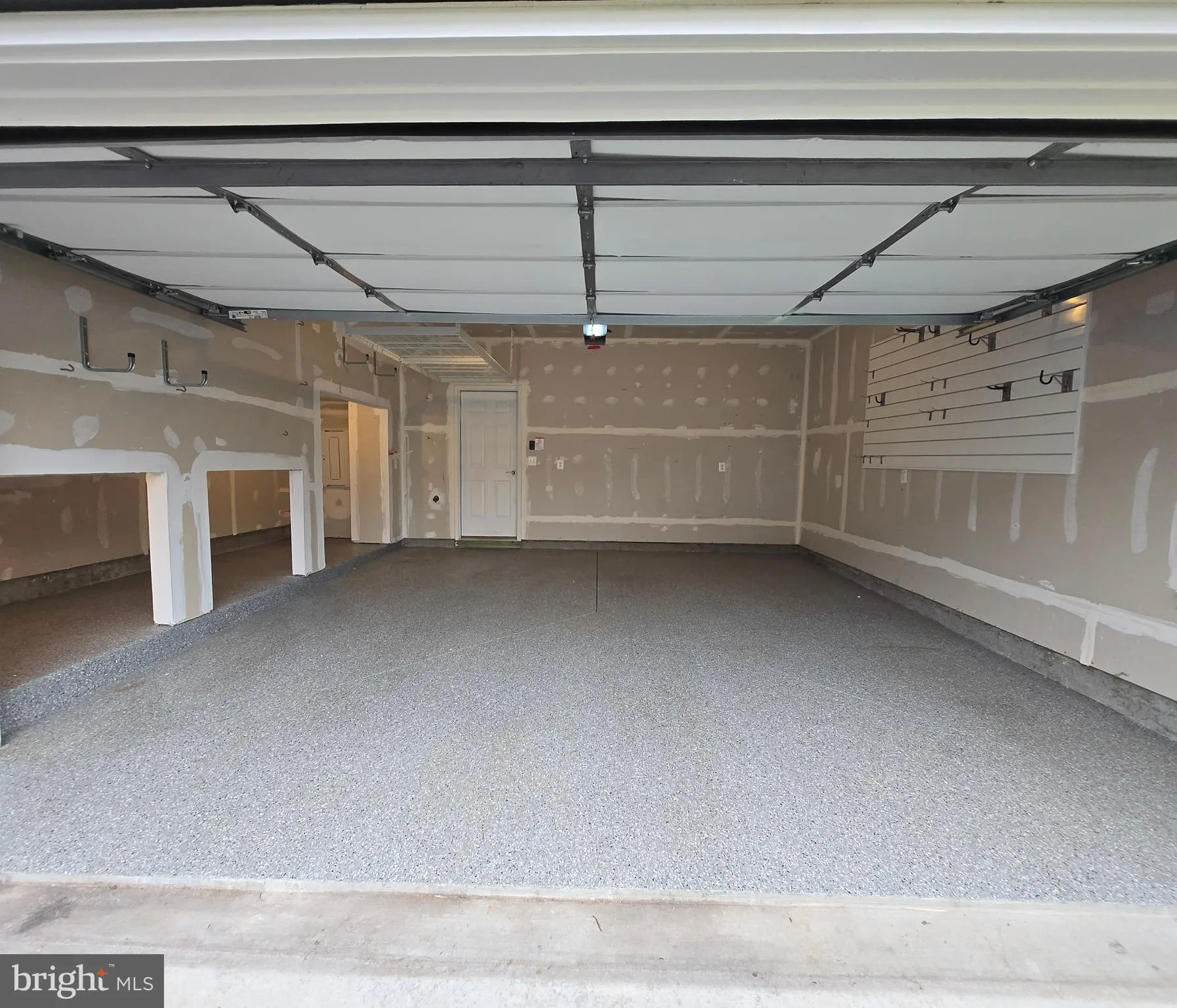 Hanover, Maryland 21076, United States, 4 Bedrooms Bedrooms, ,4 BathroomsBathrooms,Residential,Pending,121828