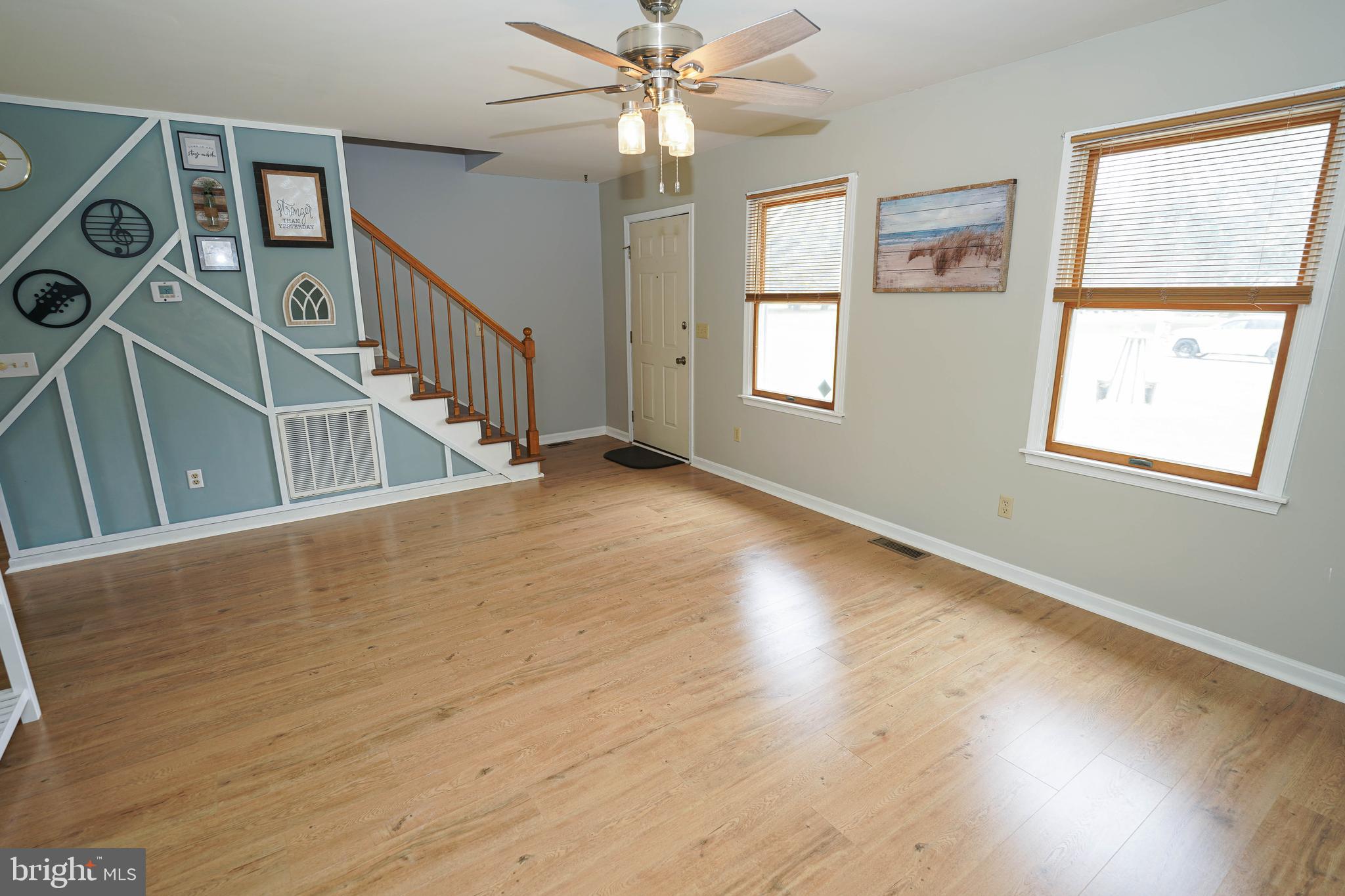 HUNTERS MILL - Residential