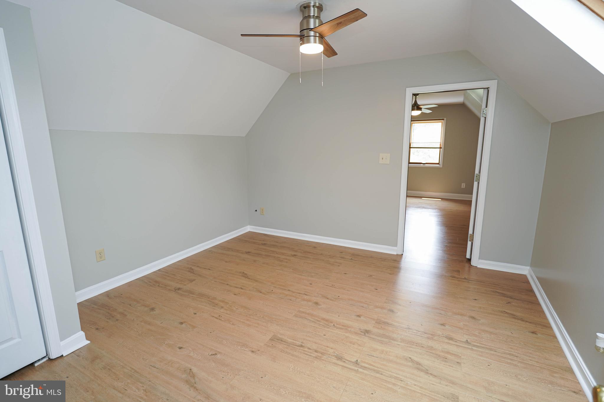 HUNTERS MILL - Residential