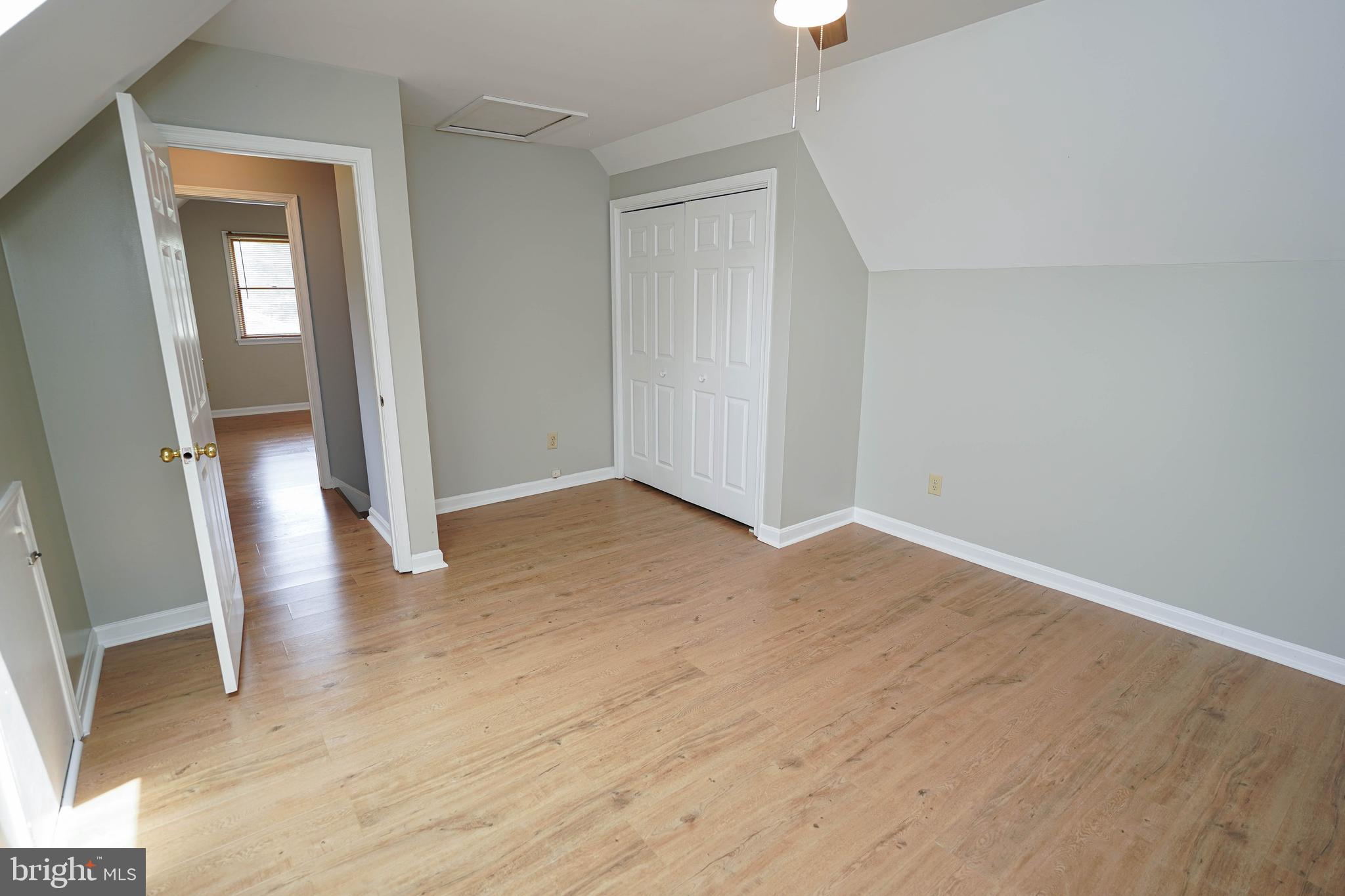 HUNTERS MILL - Residential