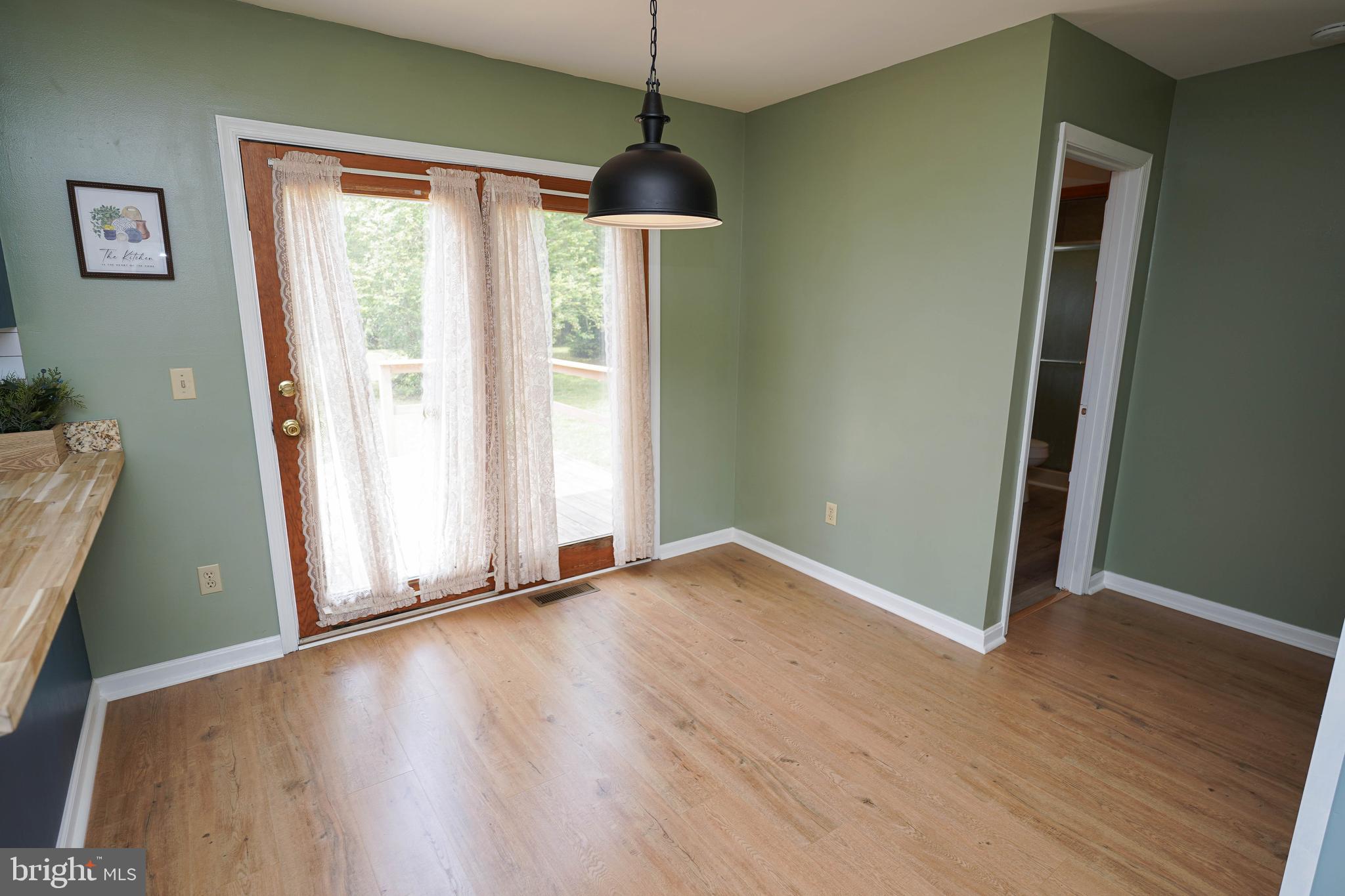 HUNTERS MILL - Residential