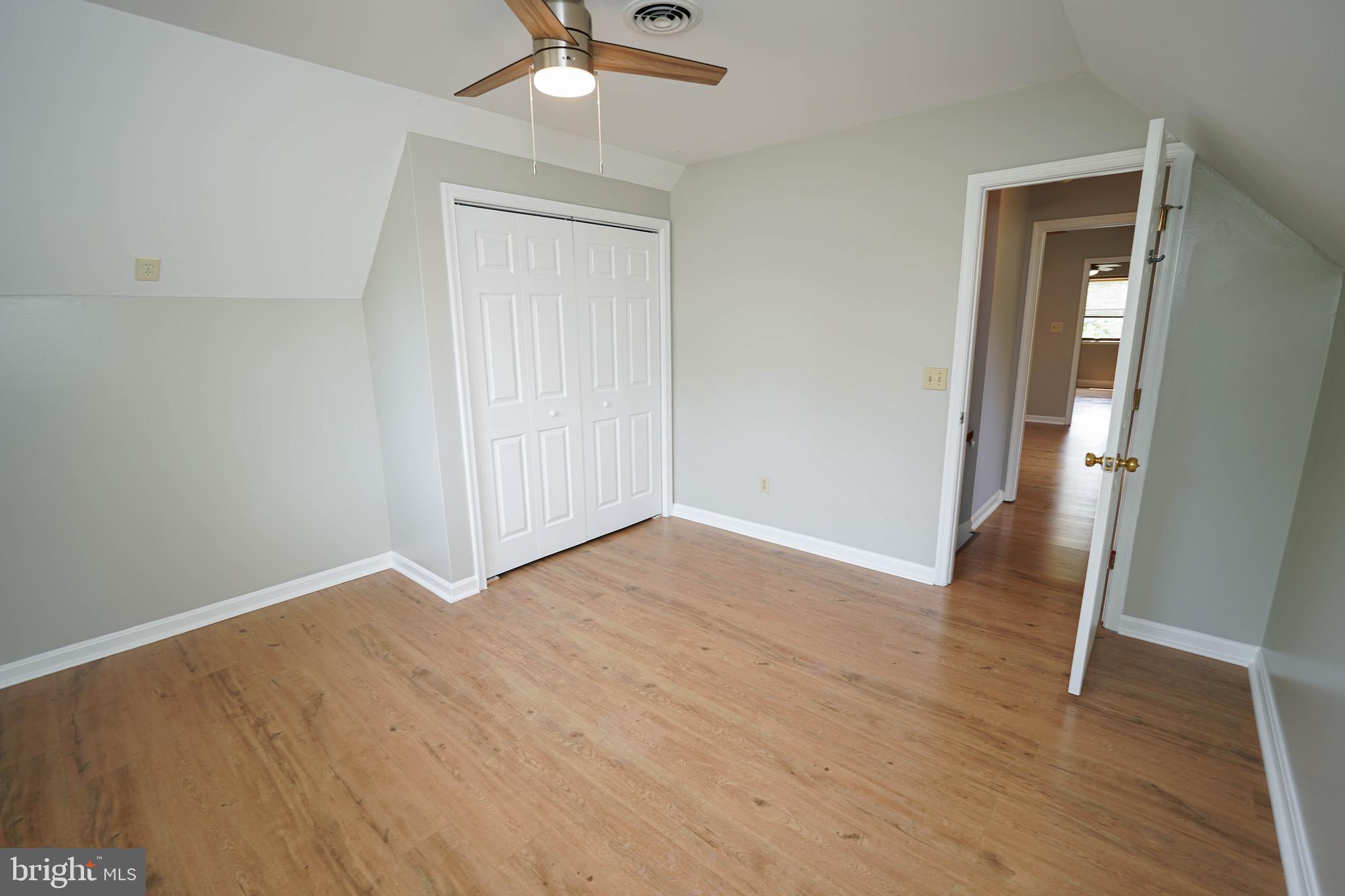 HUNTERS MILL - Residential