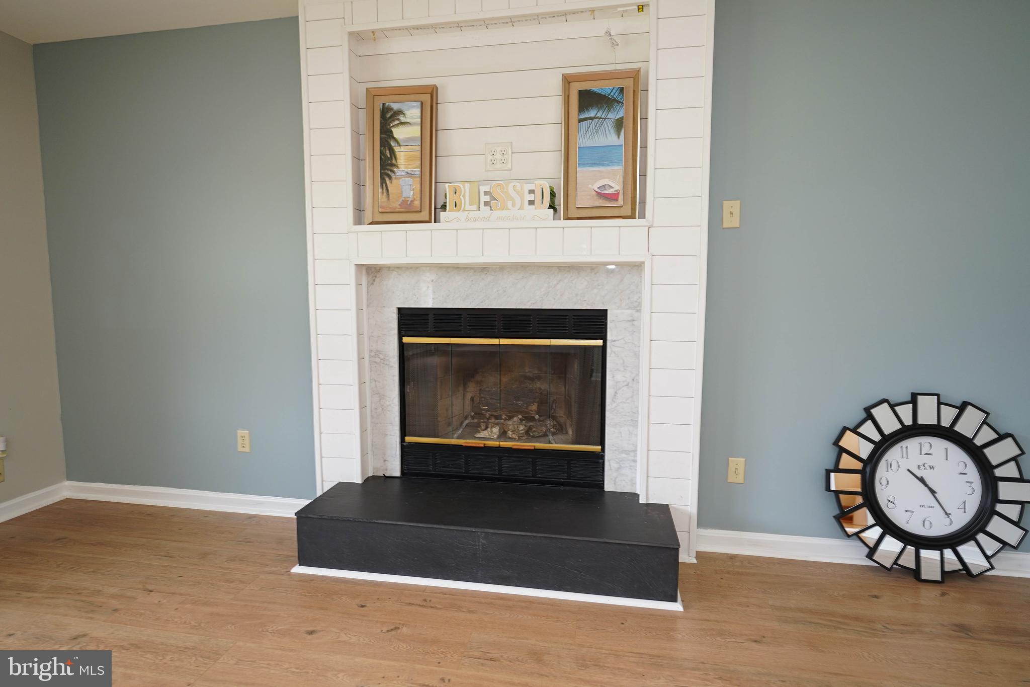 HUNTERS MILL - Residential