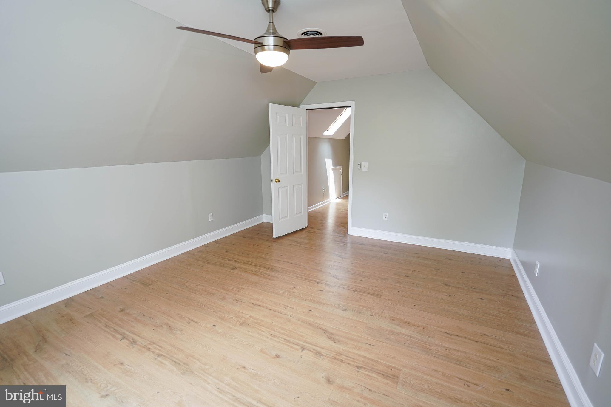 HUNTERS MILL - Residential