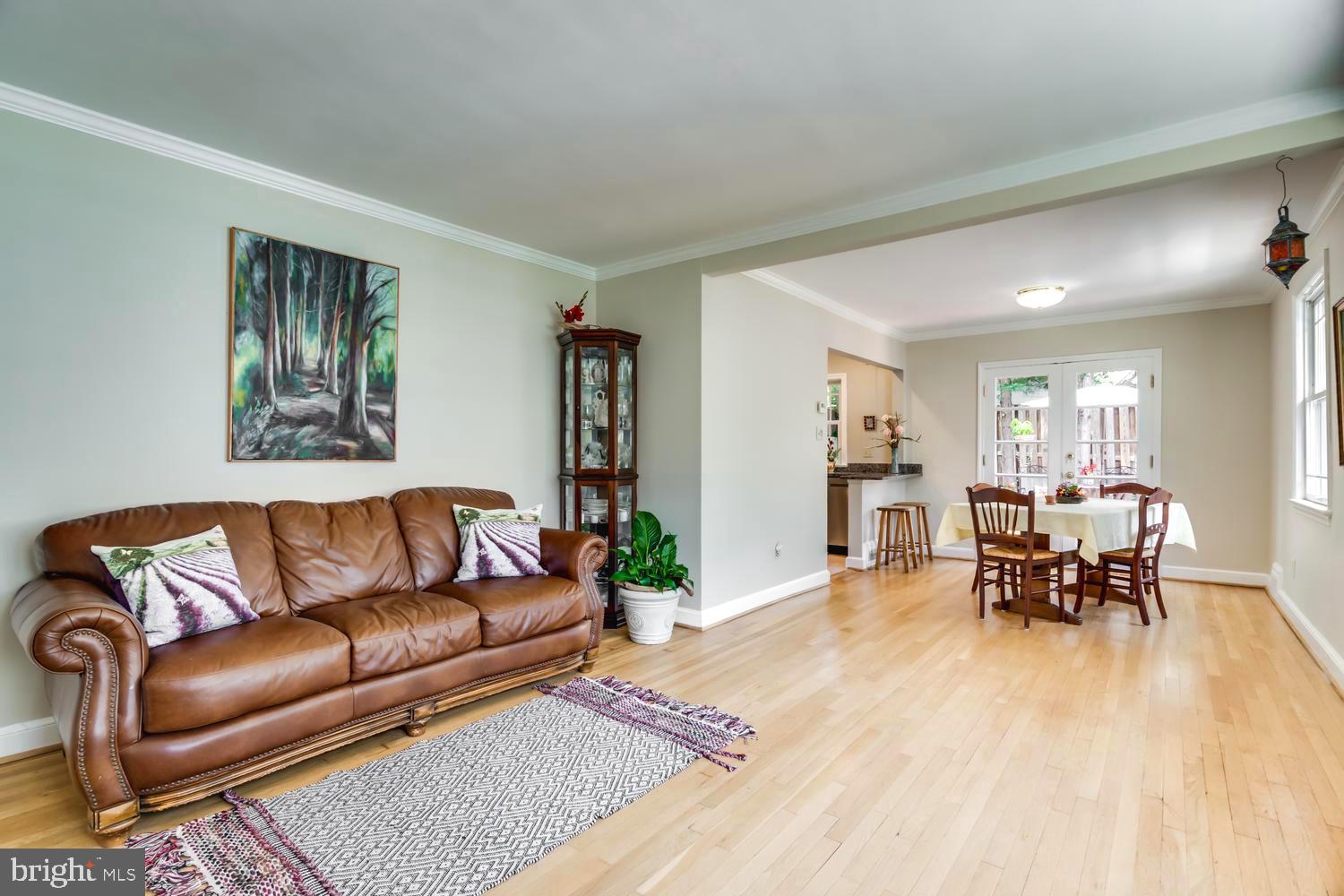 MONTICELLO PARK - Residential