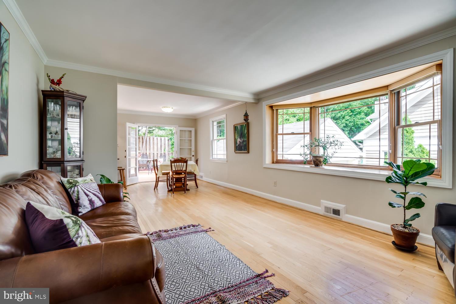 MONTICELLO PARK - Residential