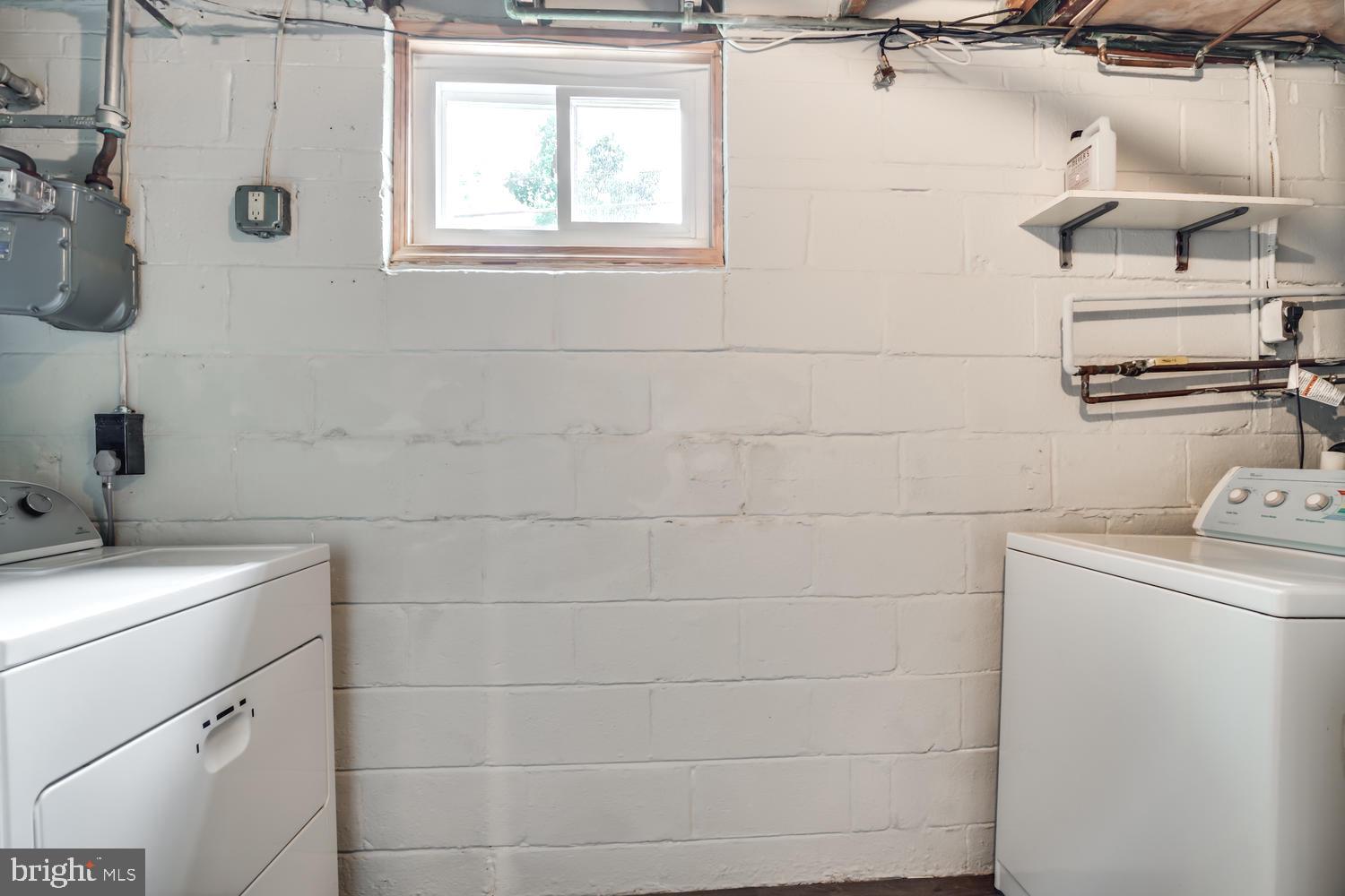 MONTICELLO PARK - Residential