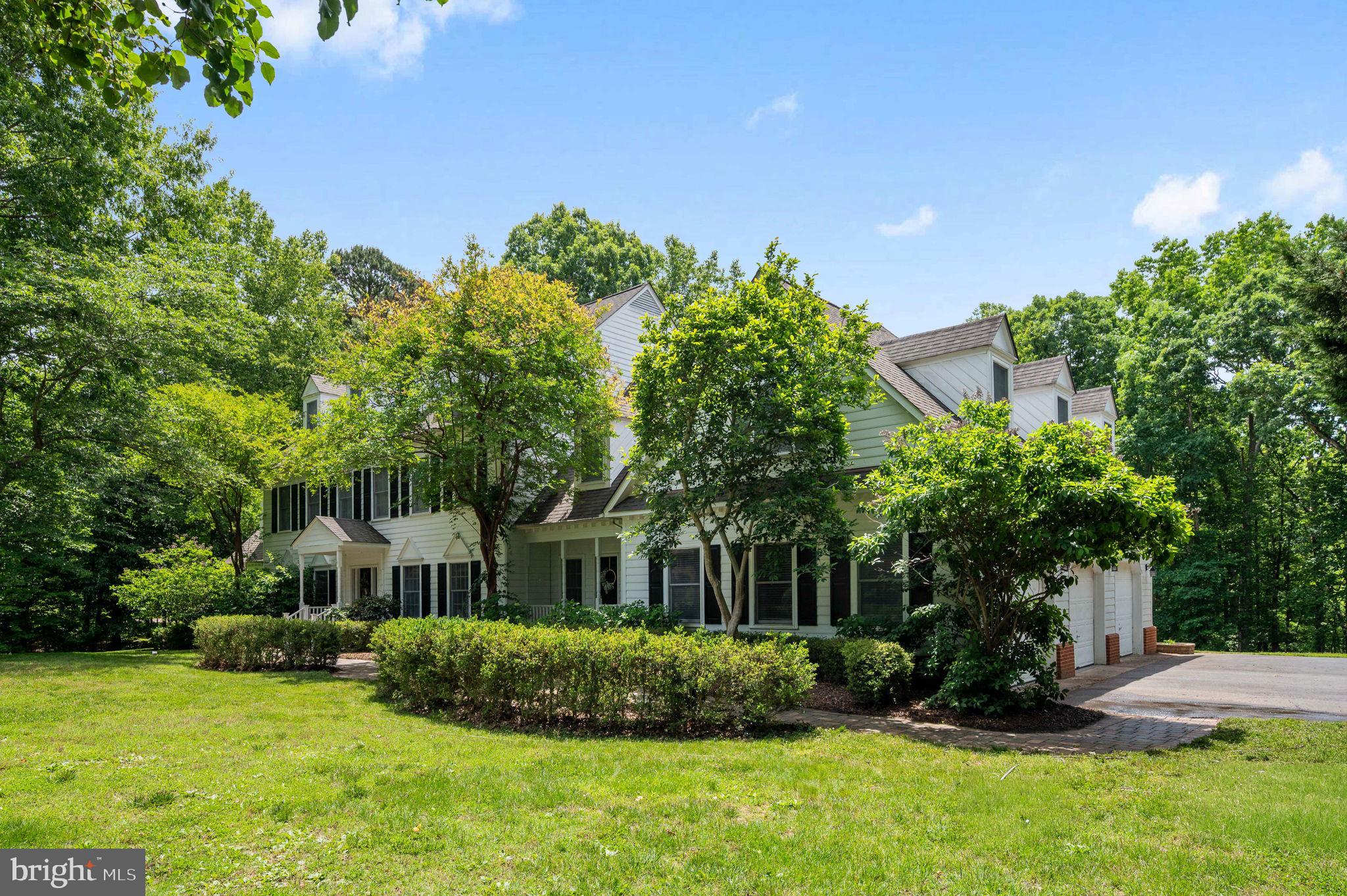 8412 PATHFINDERS COURT