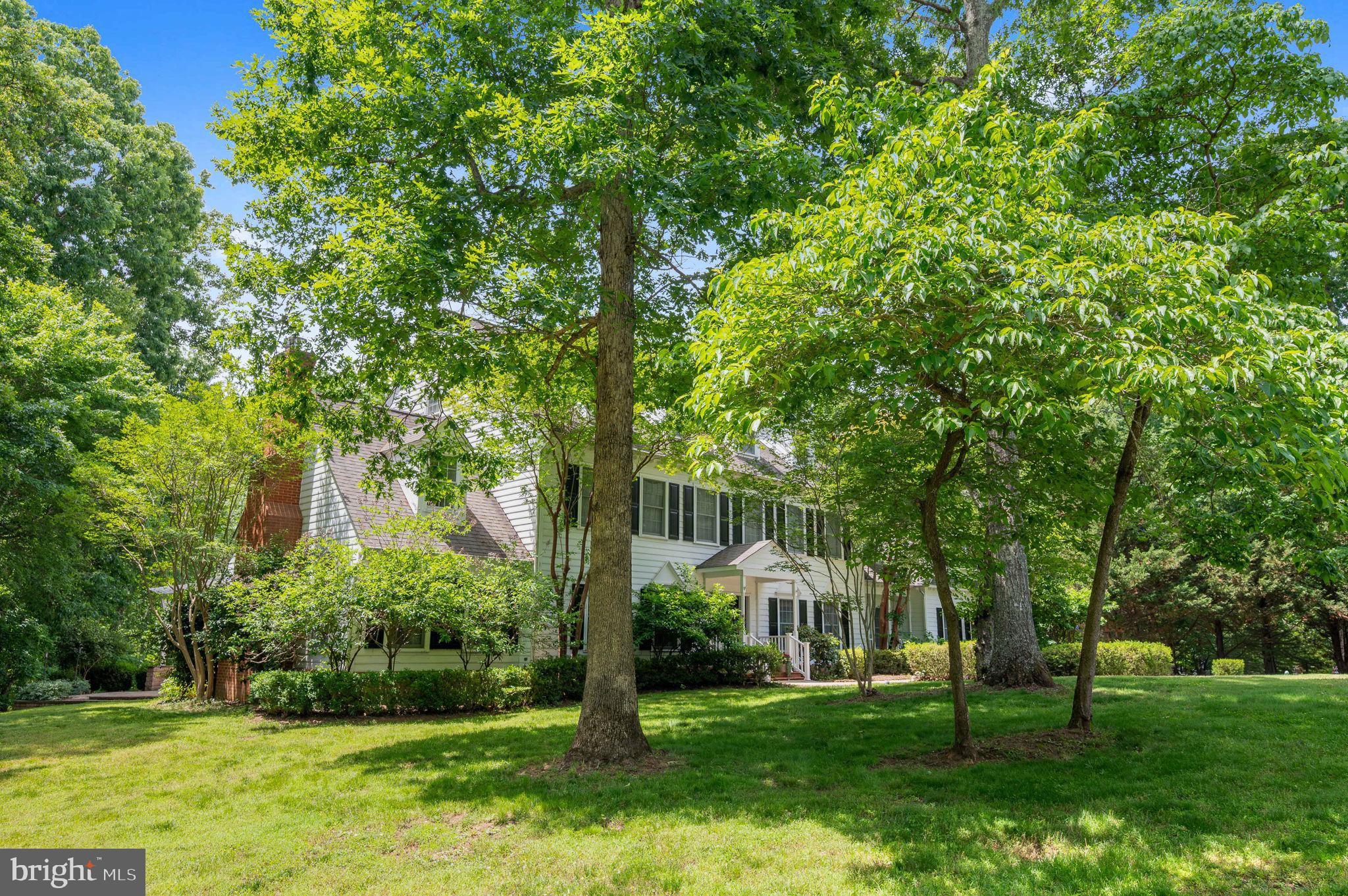 8412 PATHFINDERS COURT