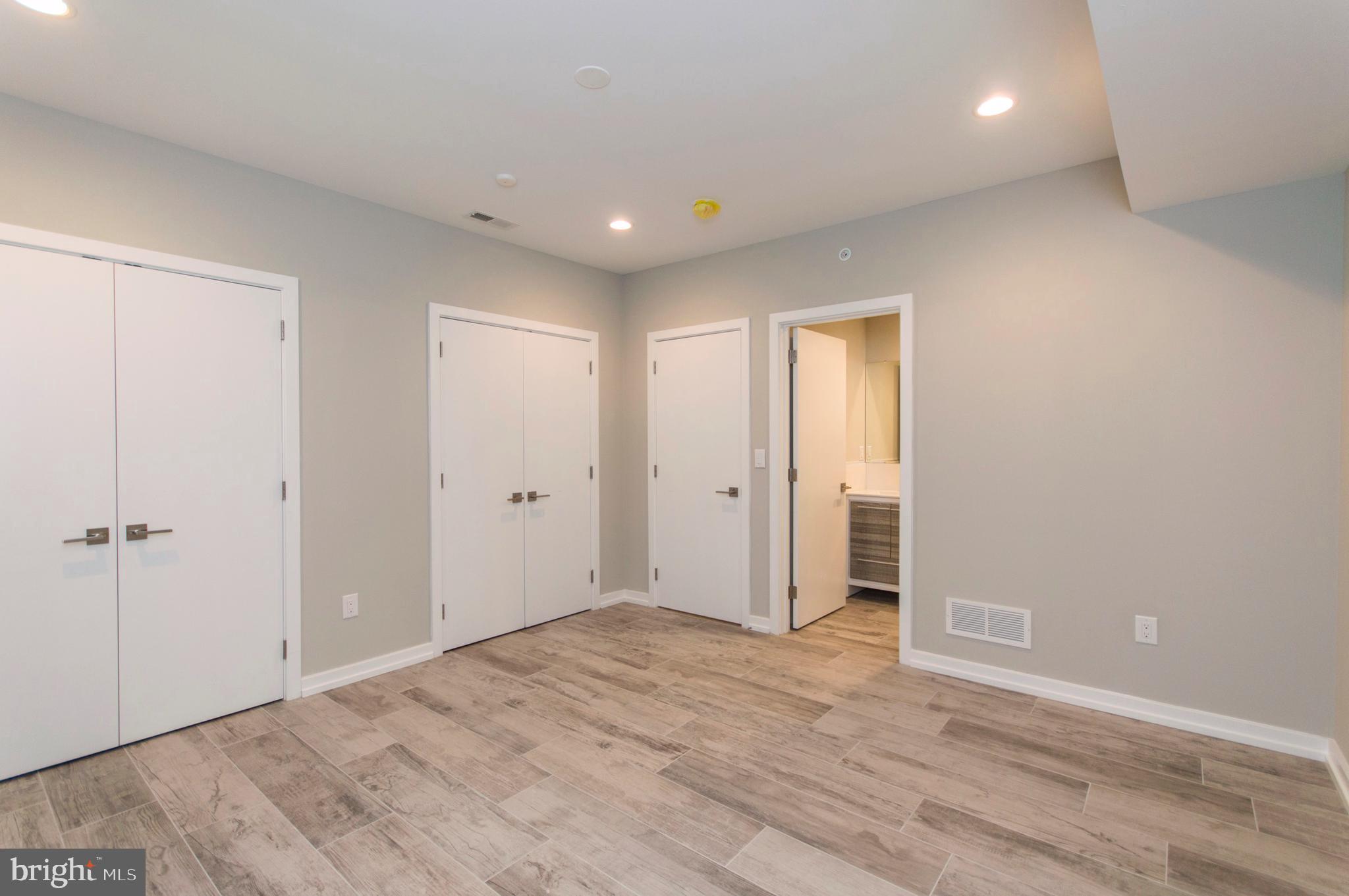 GRADUATE HOSPITAL - Residential Lease