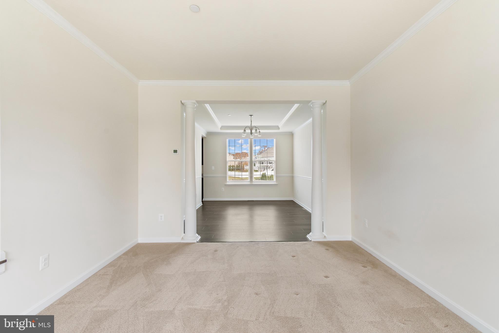 MEADOWBROOK - Residential