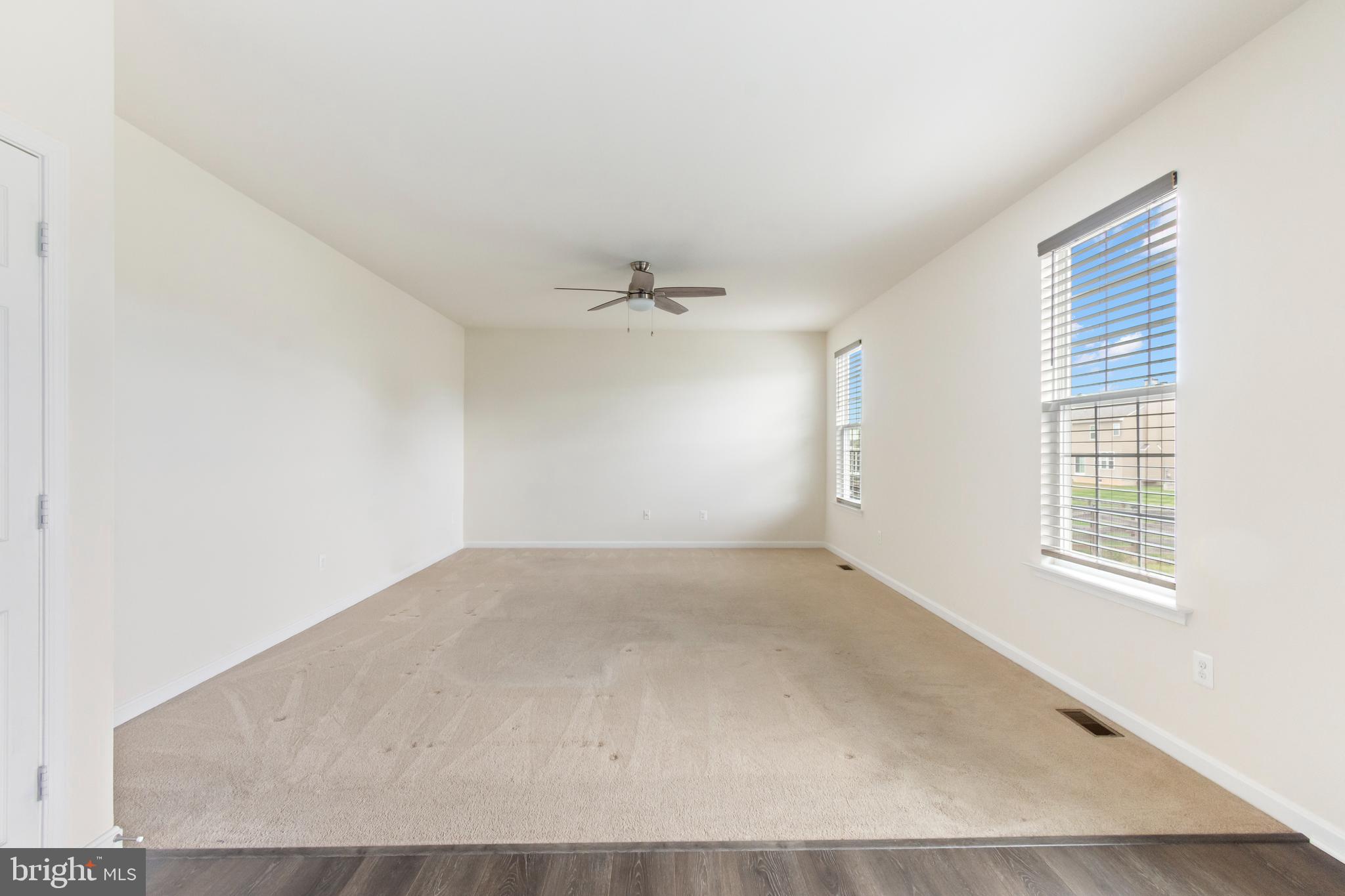 MEADOWBROOK - Residential