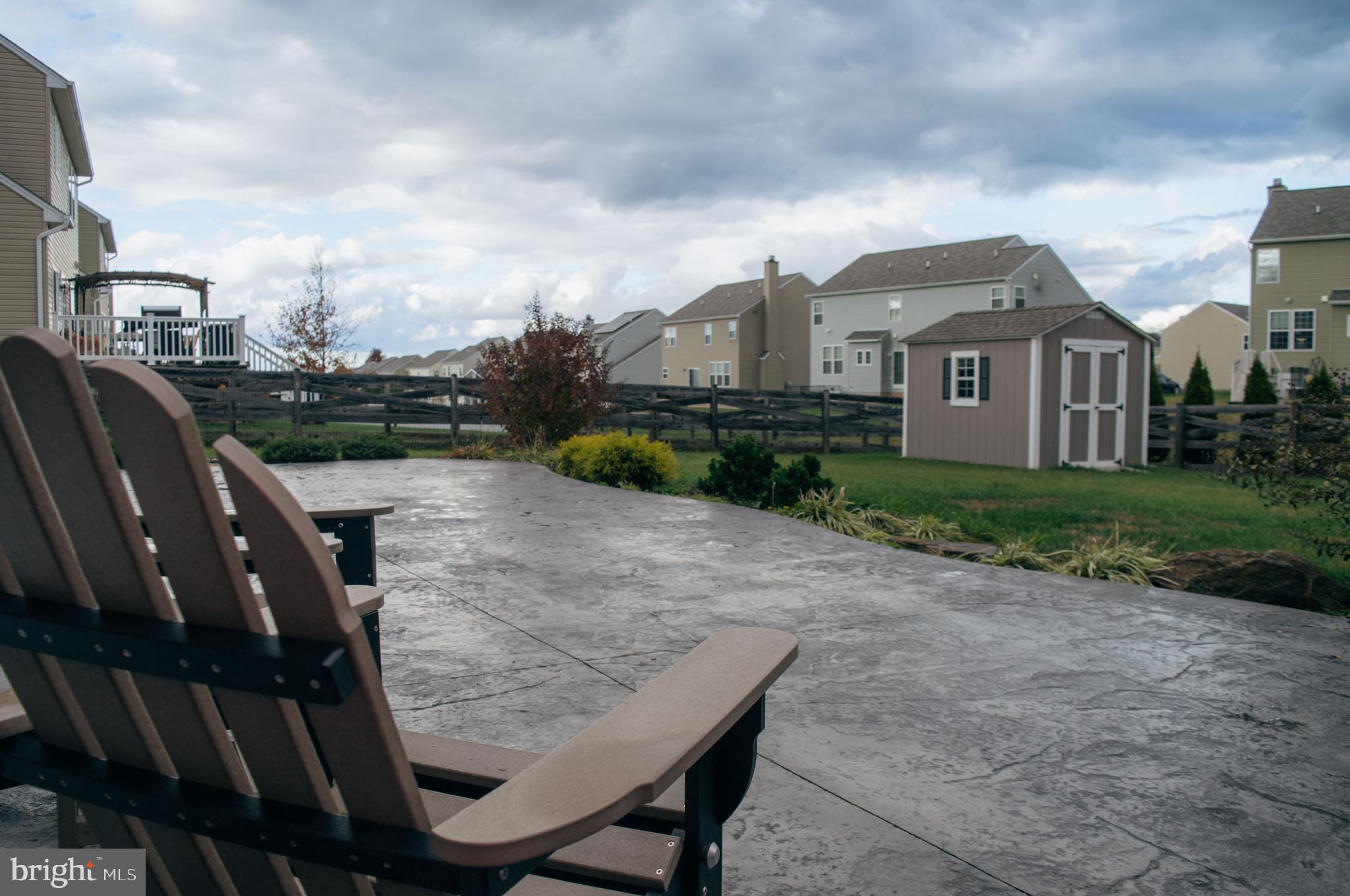 MEADOWBROOK - Residential