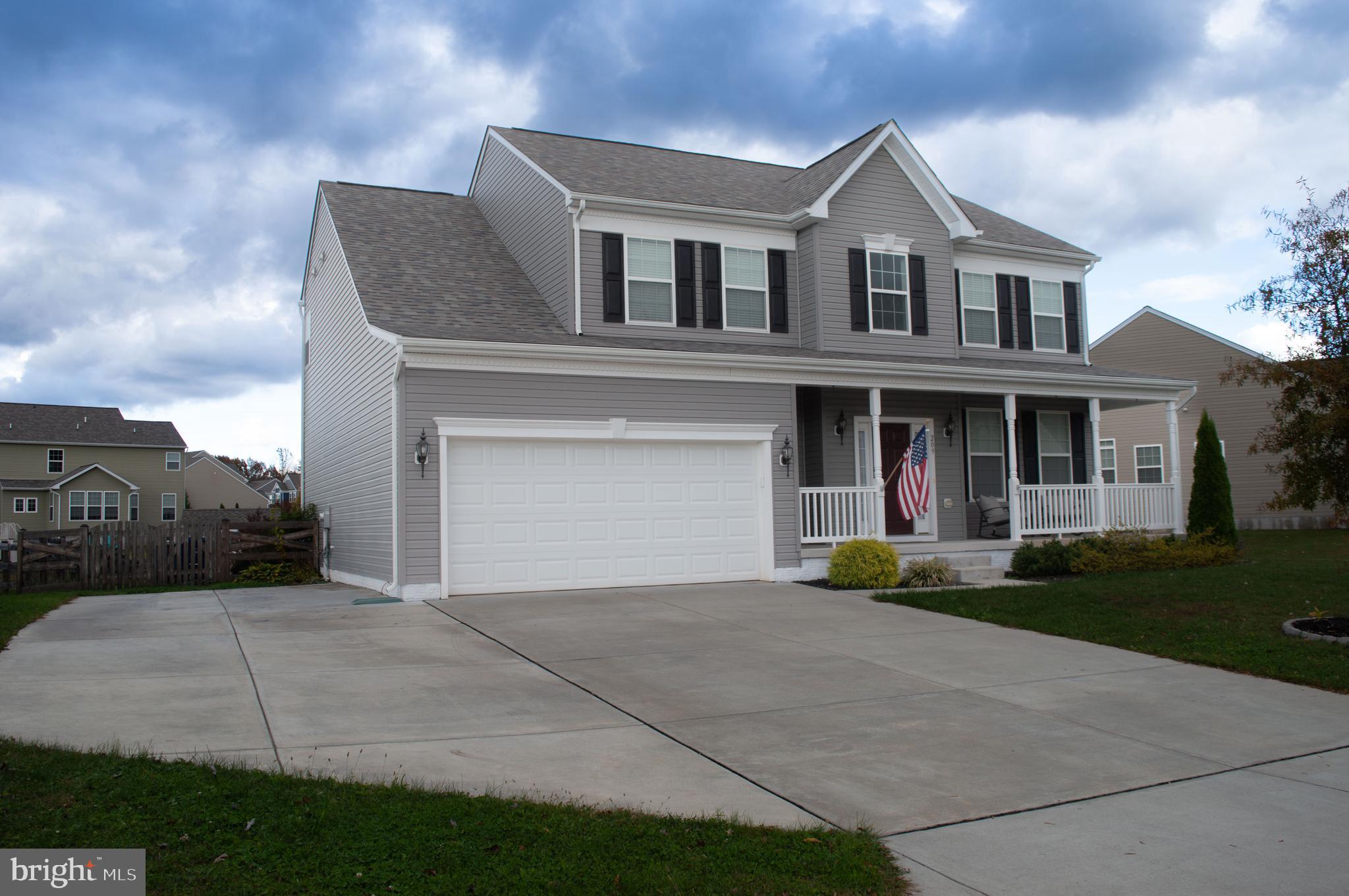 MEADOWBROOK - Residential