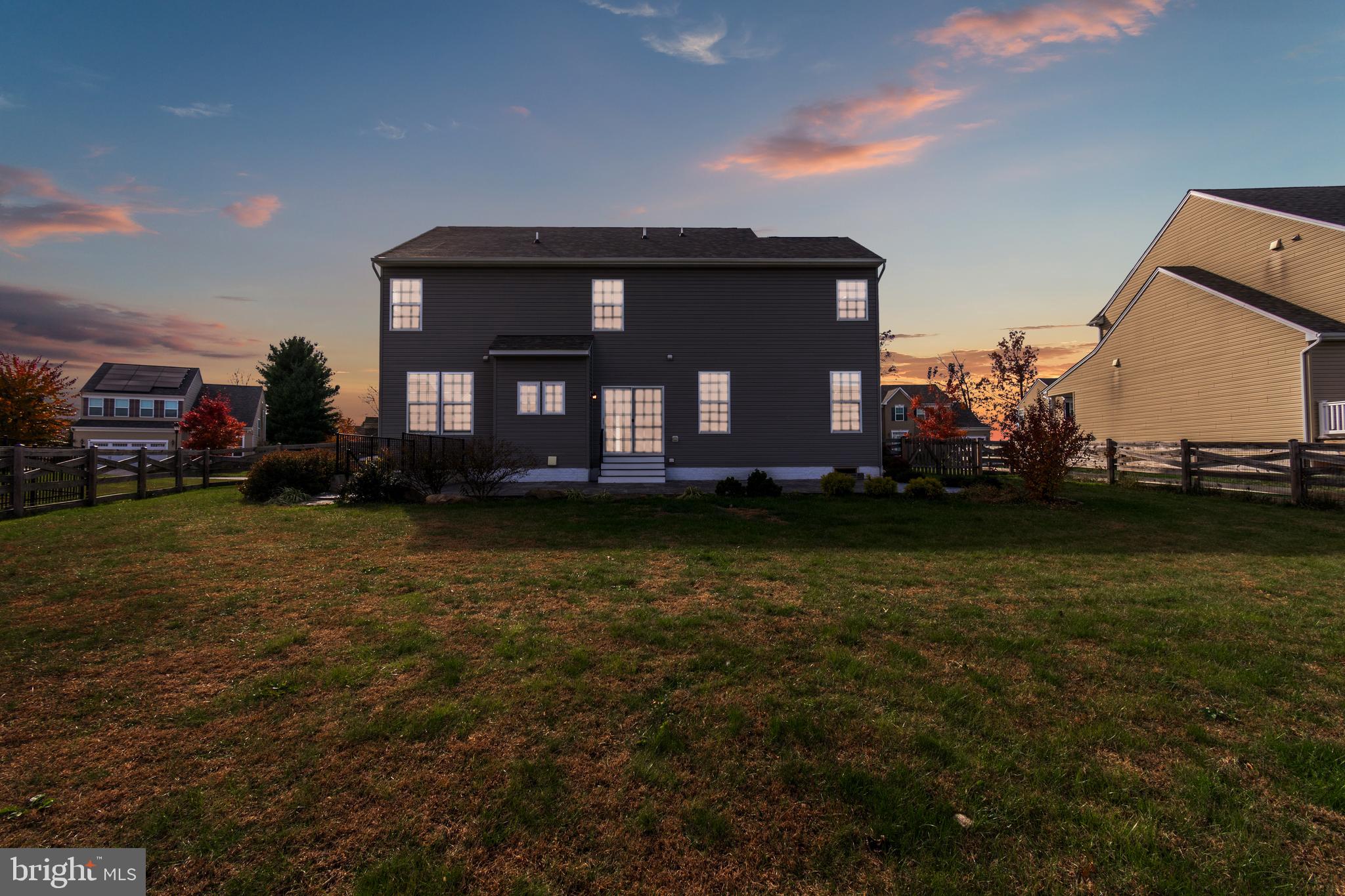 MEADOWBROOK - Residential