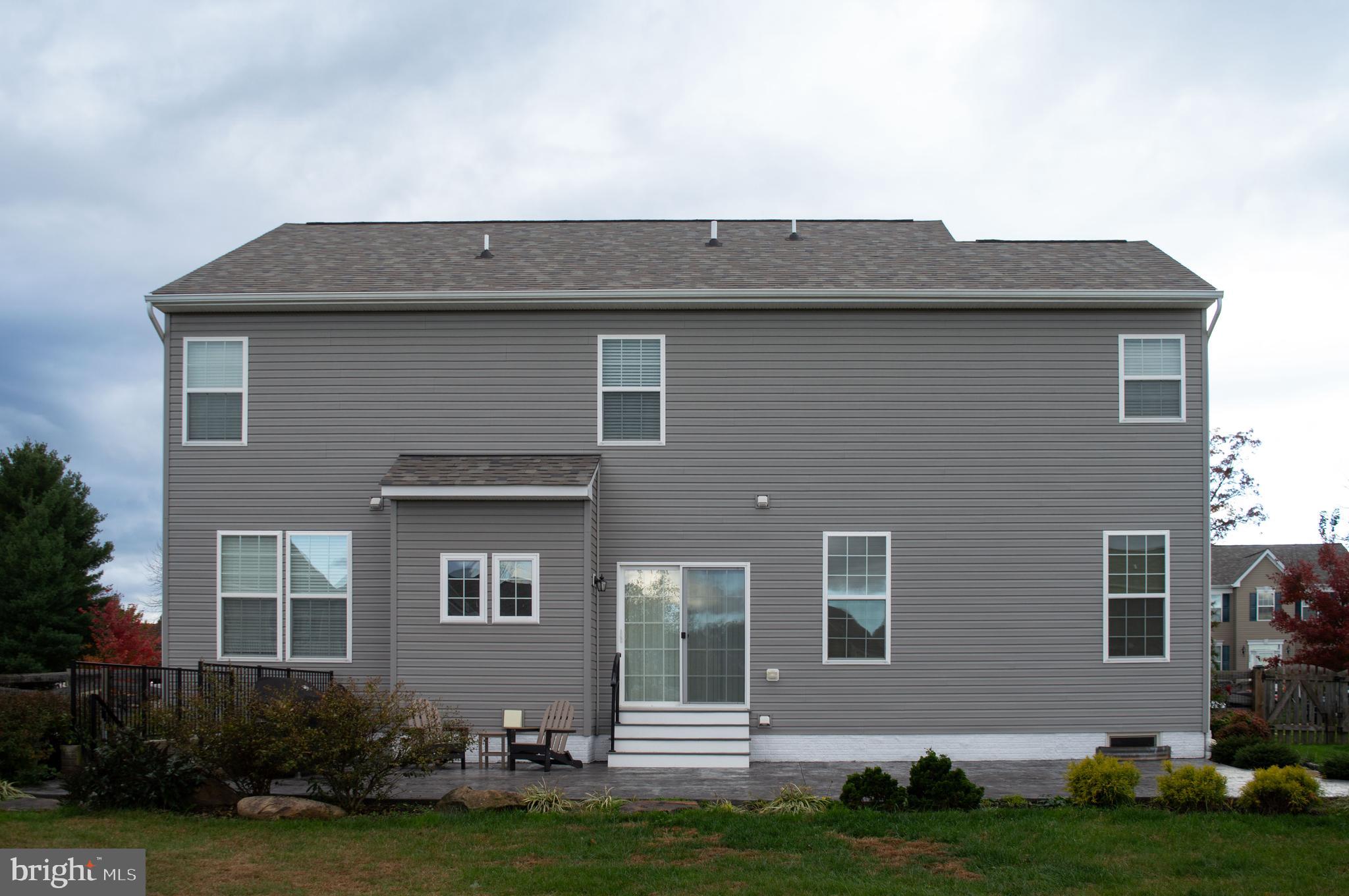 MEADOWBROOK - Residential