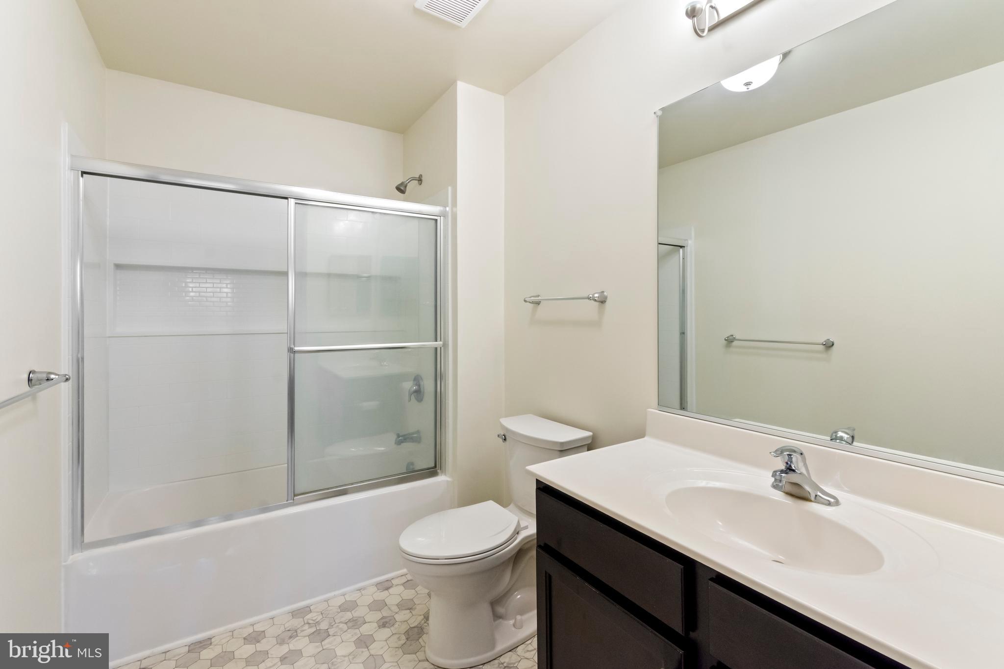 MEADOWBROOK - Residential