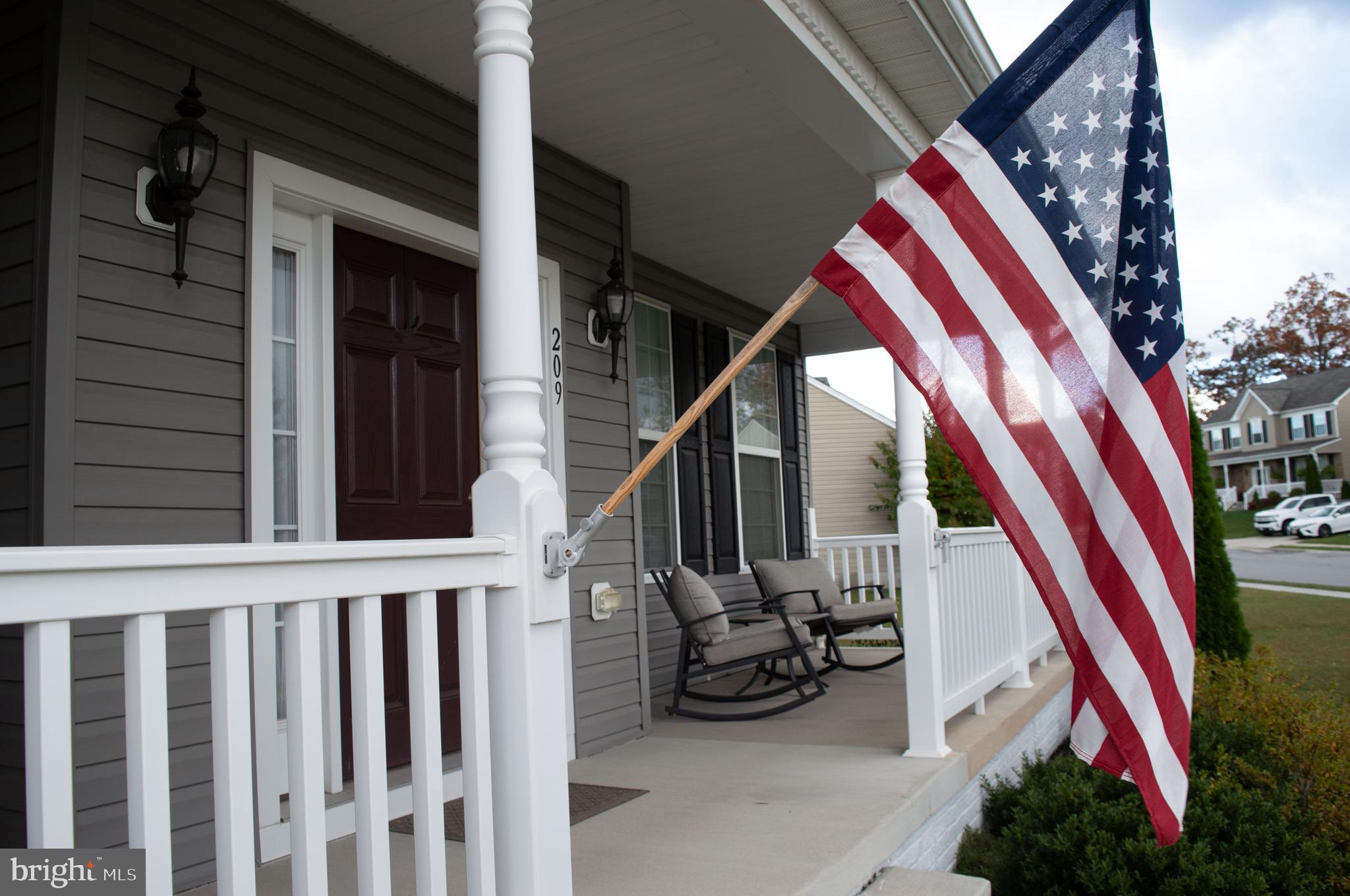 MEADOWBROOK - Residential