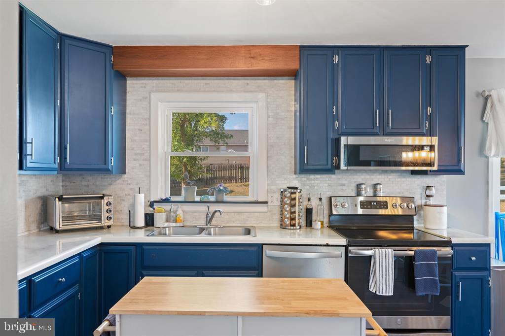 BROADVIEW - Residential