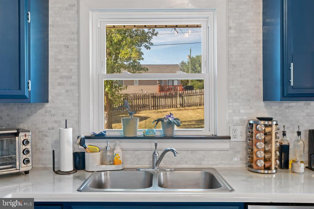 BROADVIEW - Residential