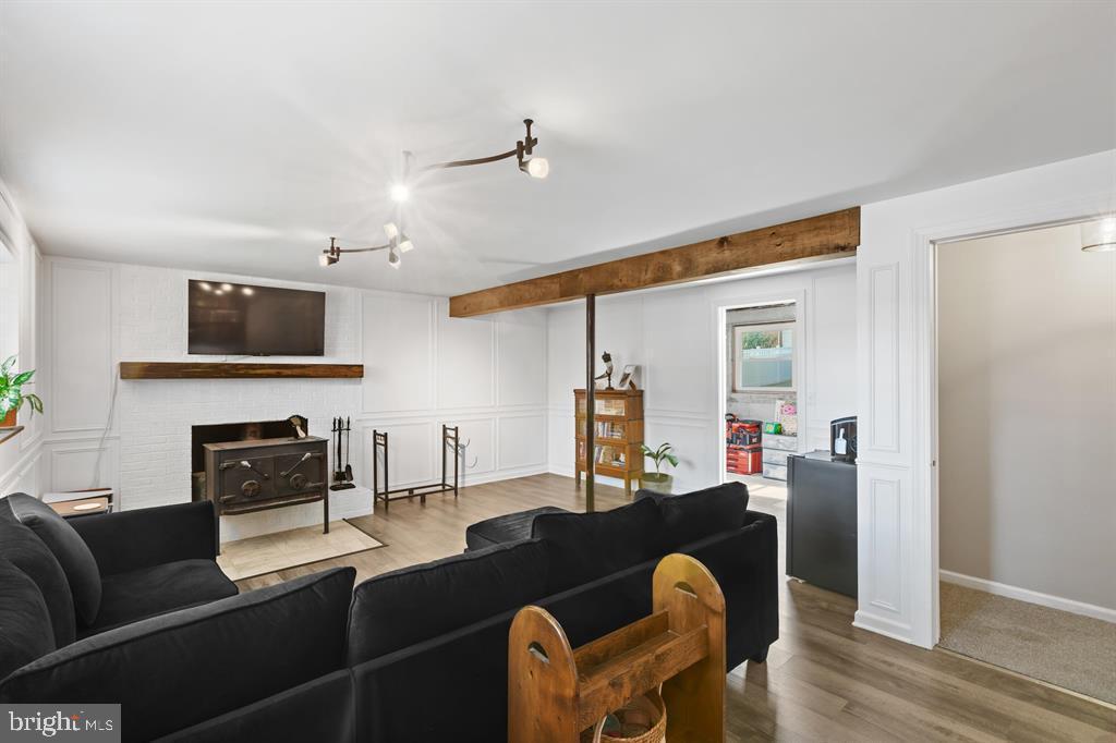 BROADVIEW - Residential