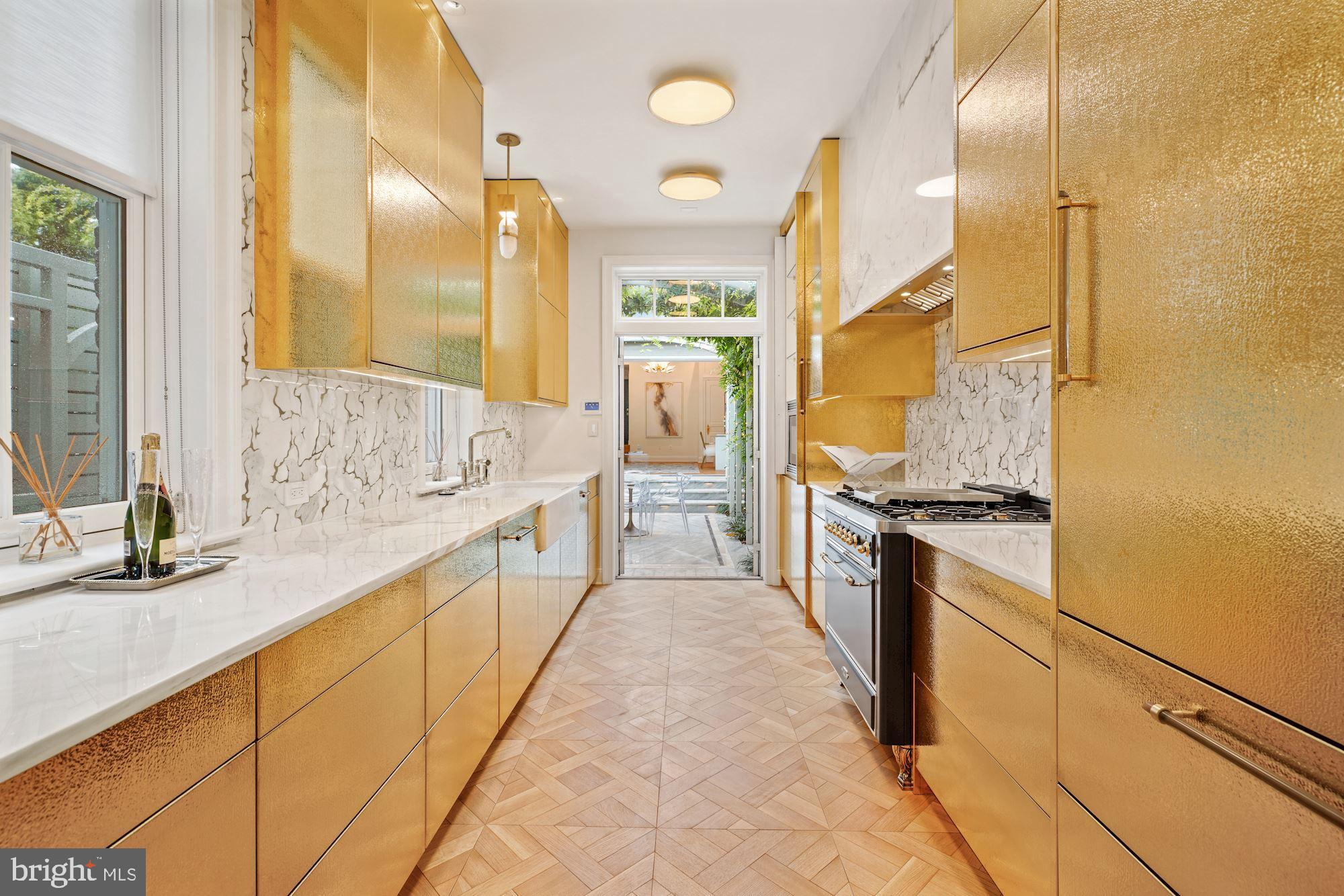 GEORGETOWN - Residential
