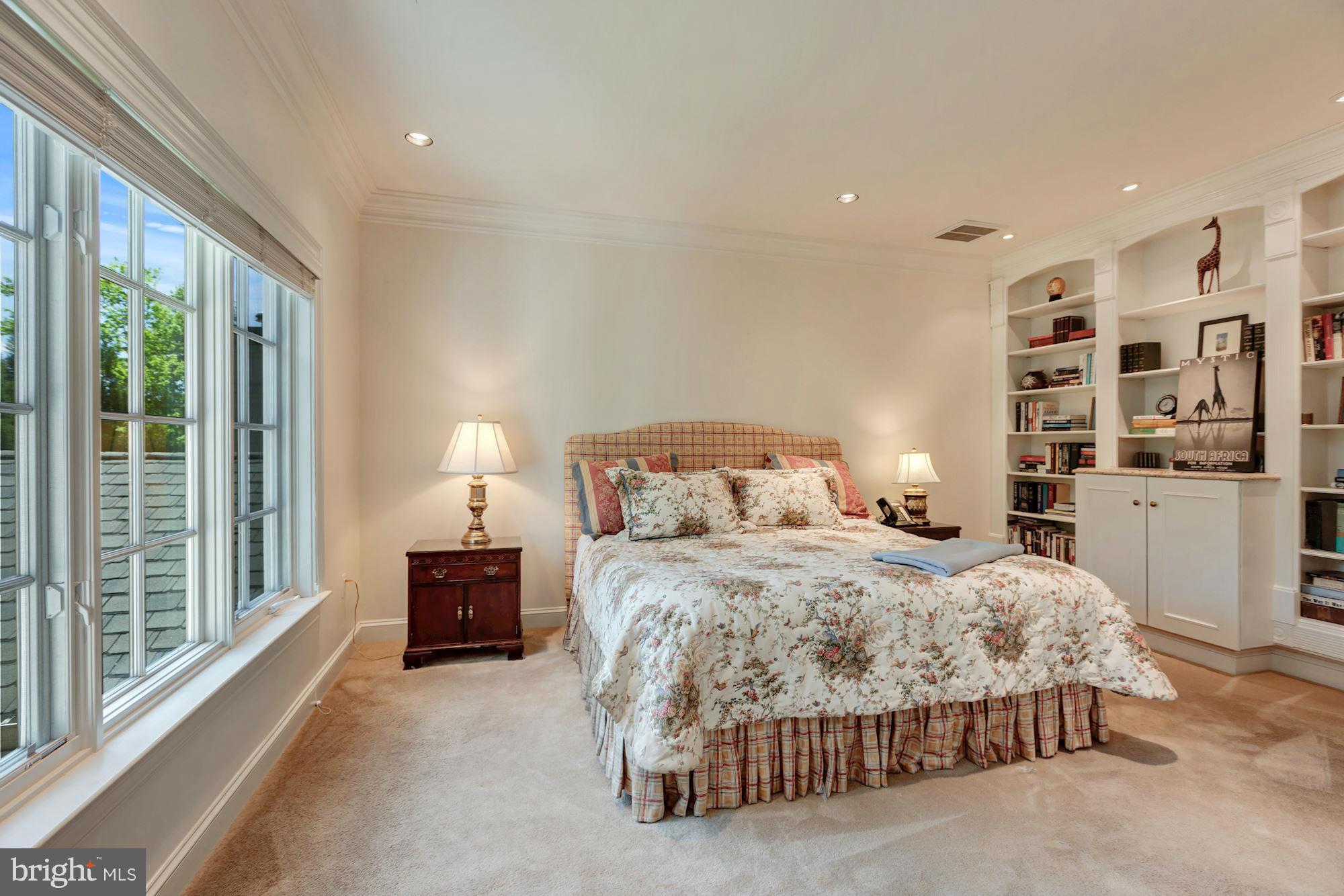 GARFIELD PARK - Residential