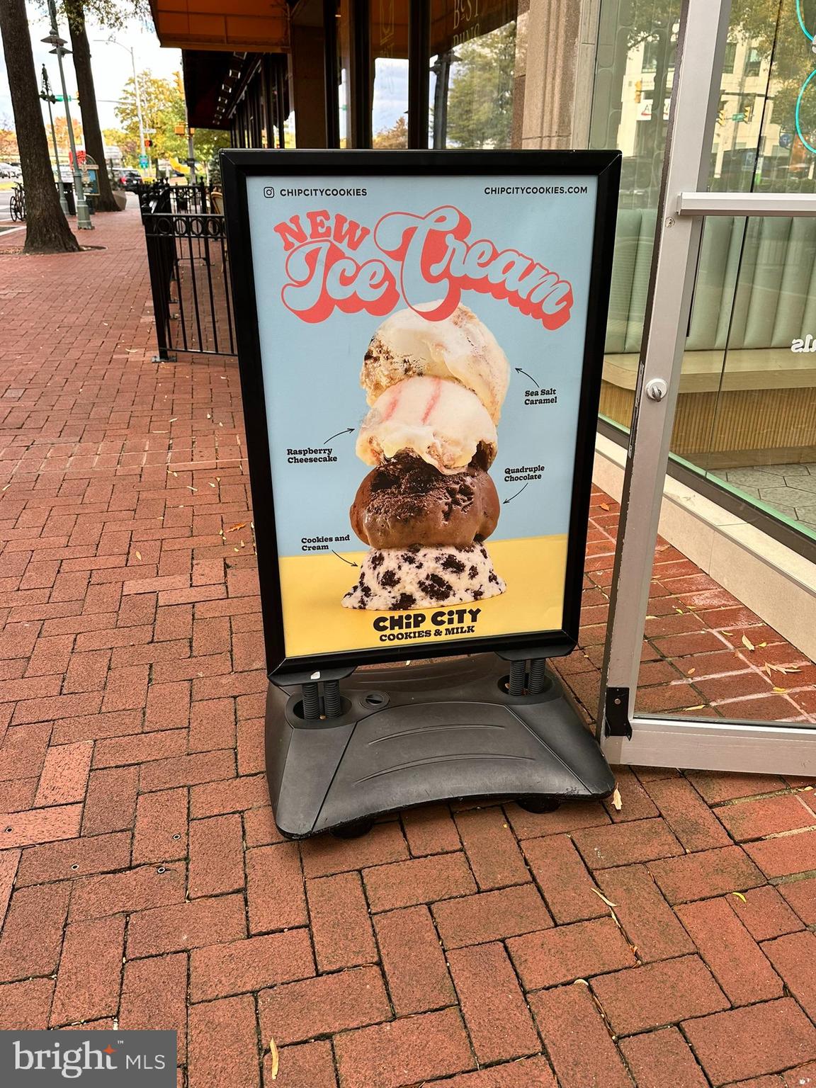 THE CARLTON - Residential