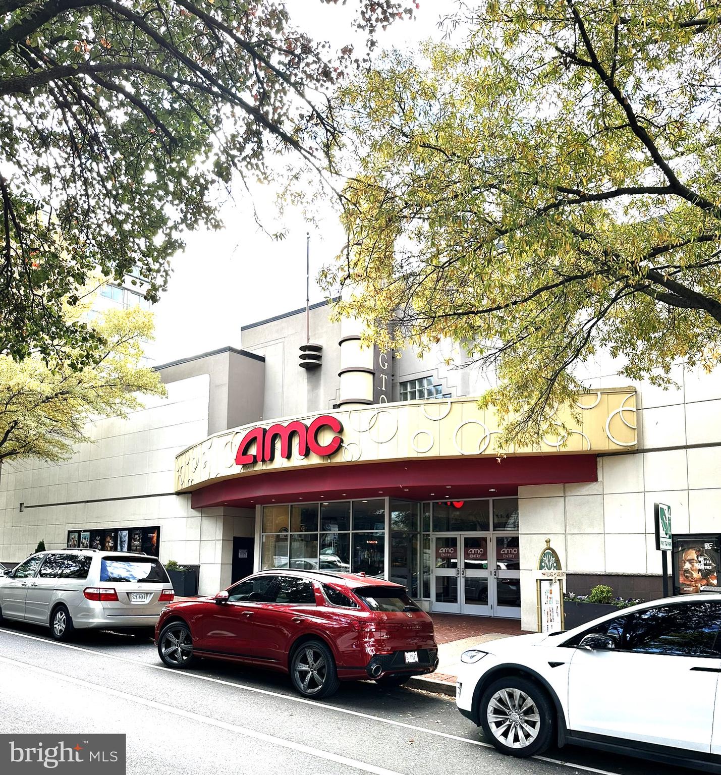 THE CARLTON - Residential