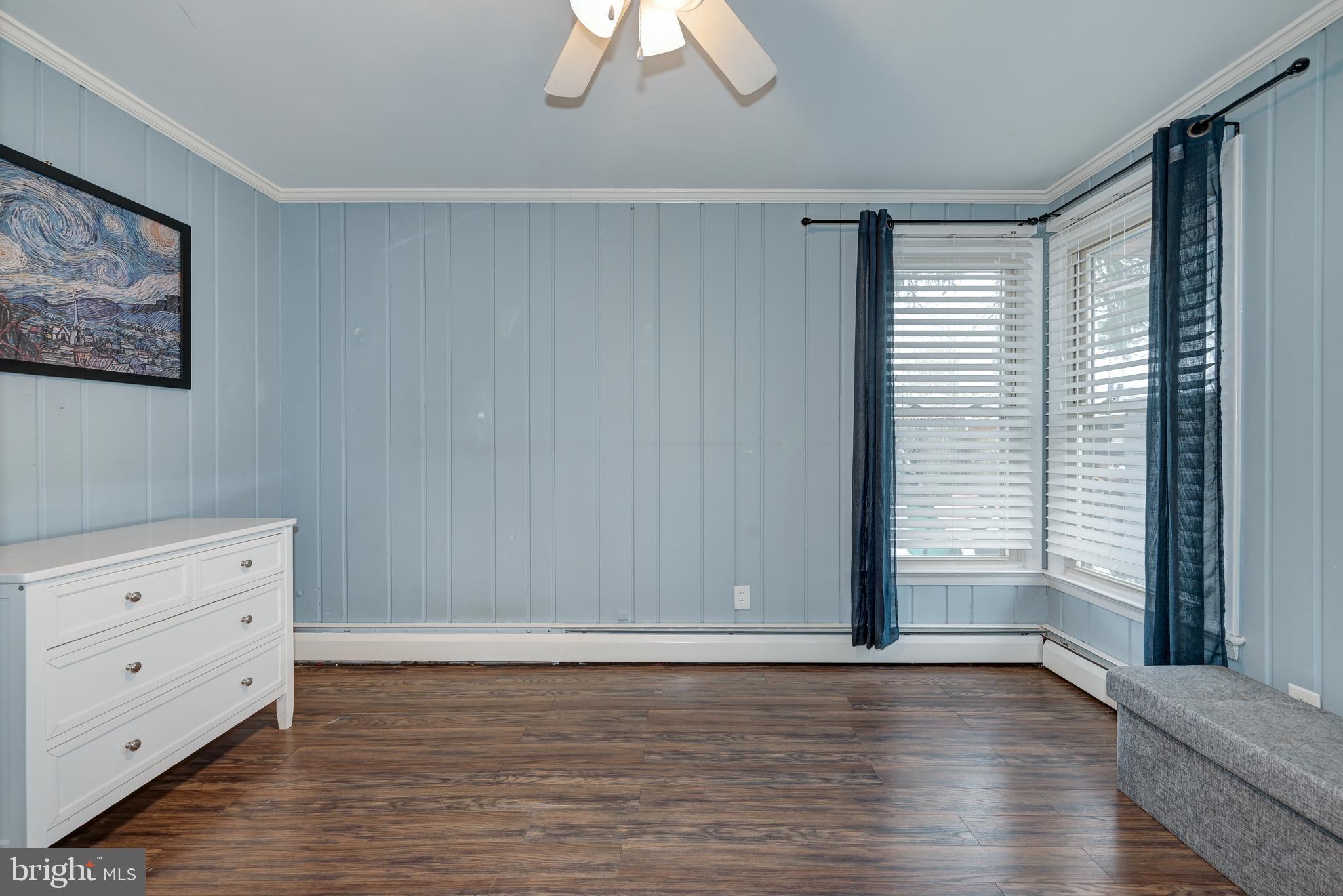 MEDFORD LAKES - Residential