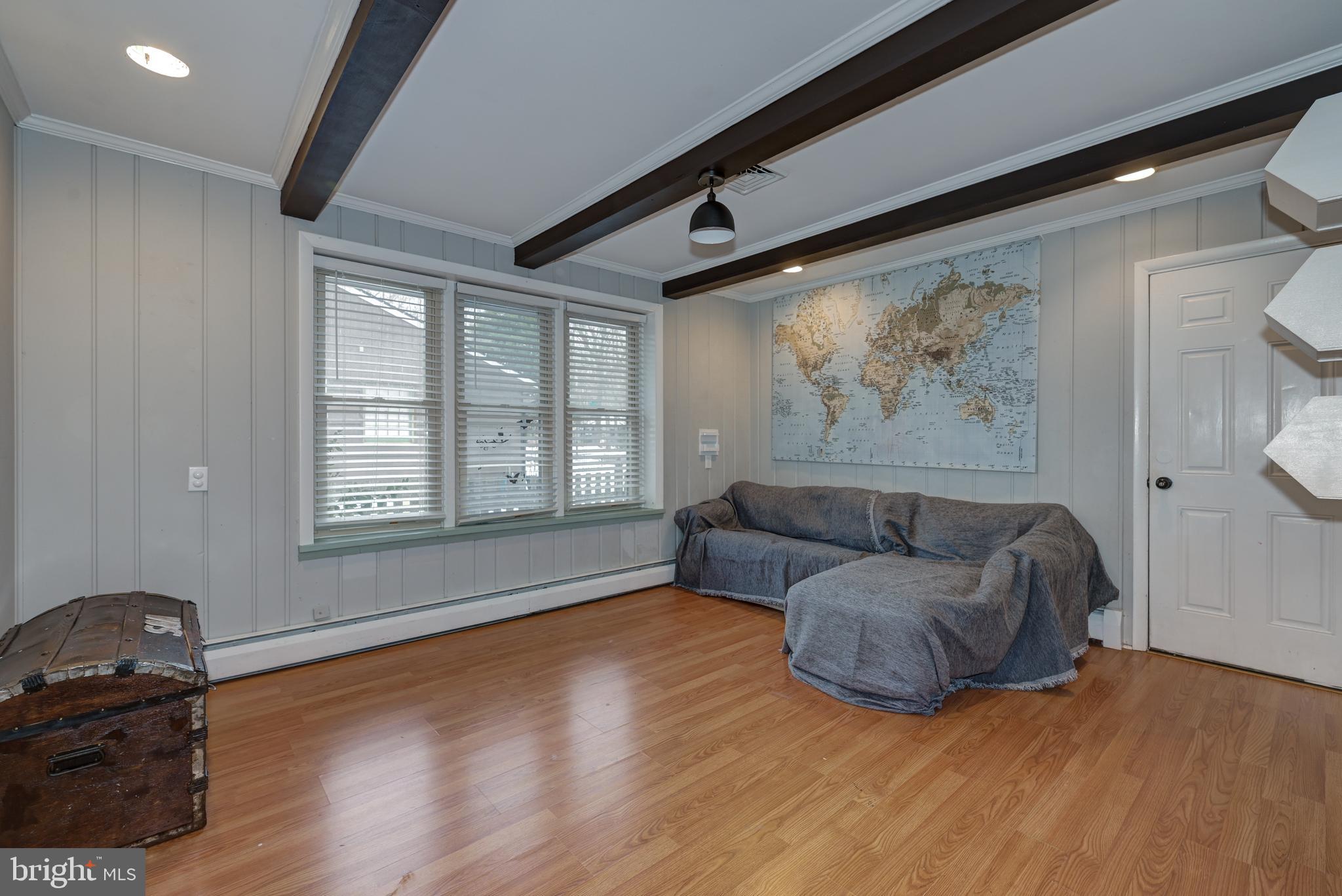 MEDFORD LAKES - Residential