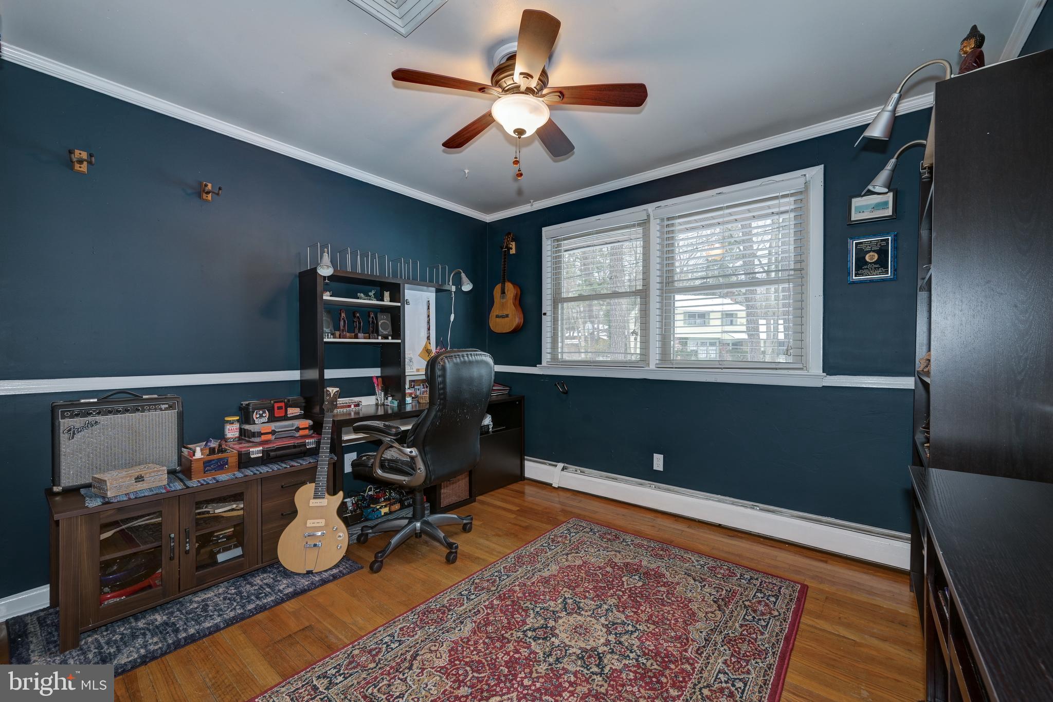 MEDFORD LAKES - Residential