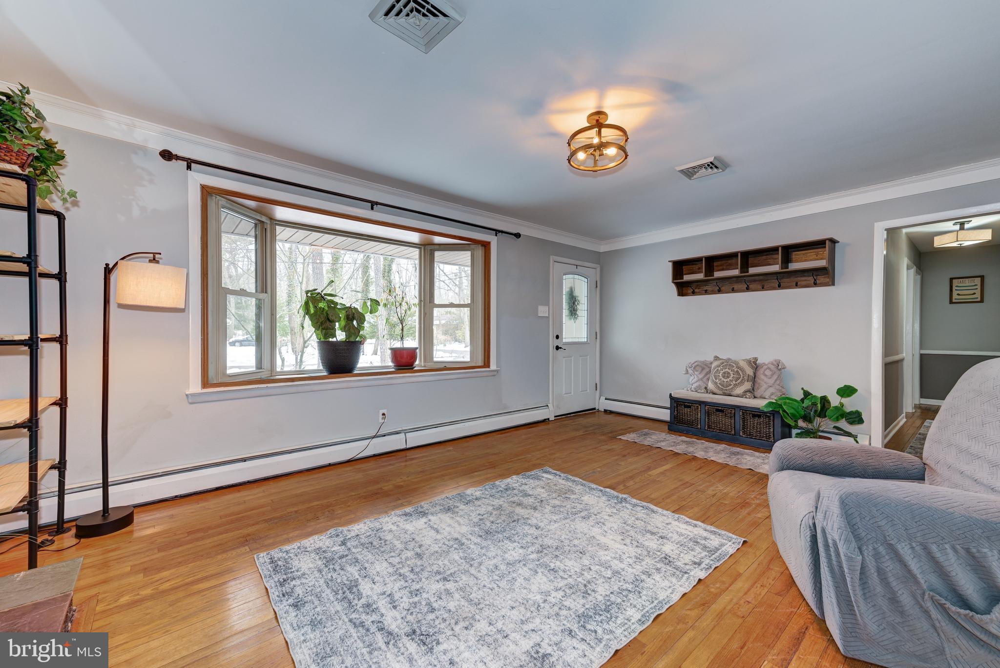 MEDFORD LAKES - Residential