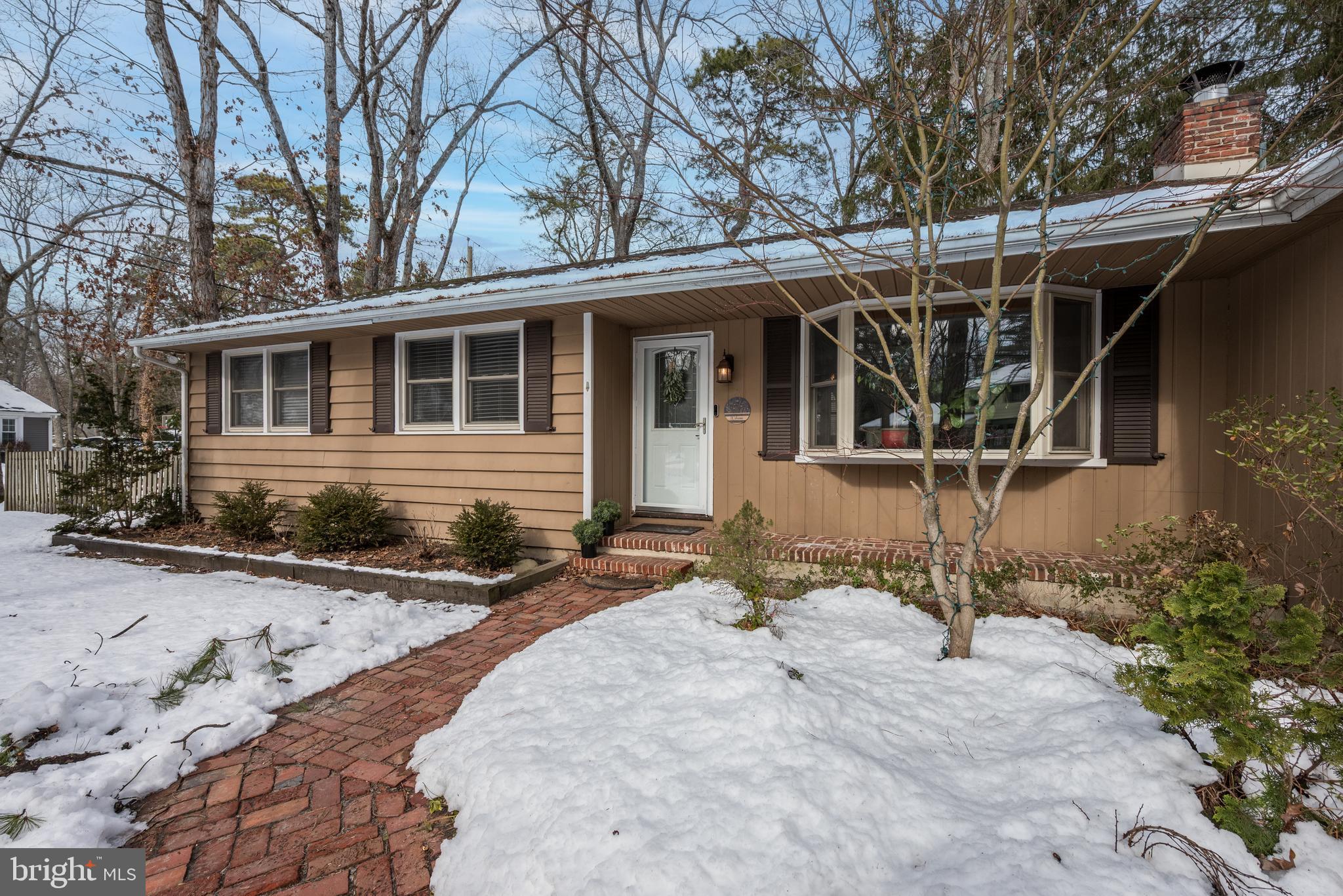 MEDFORD LAKES - Residential