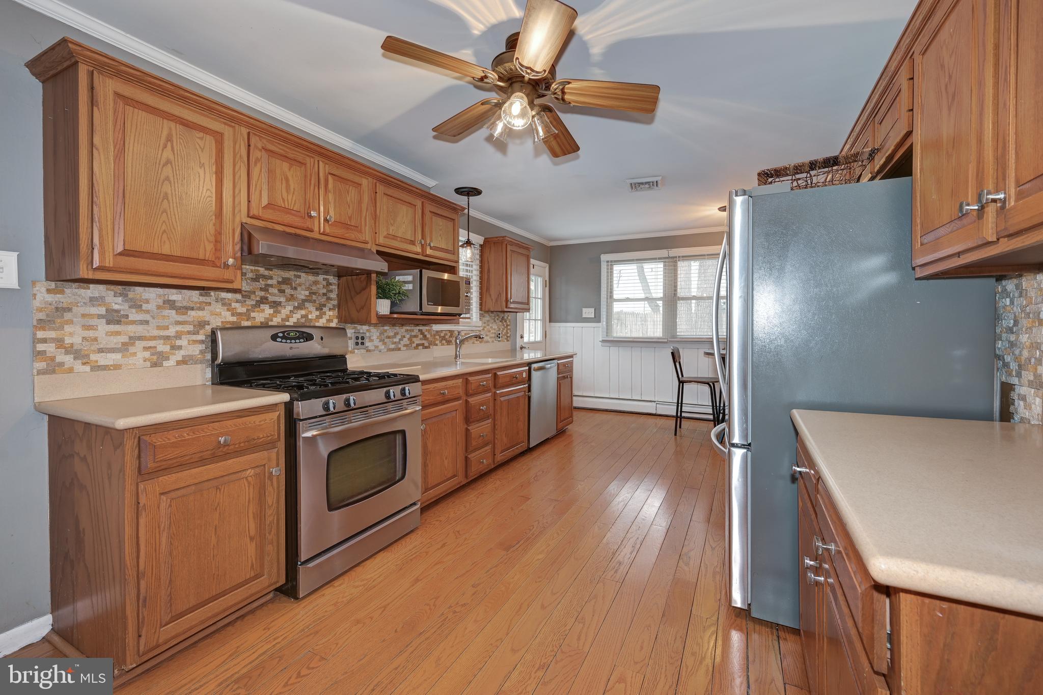 MEDFORD LAKES - Residential