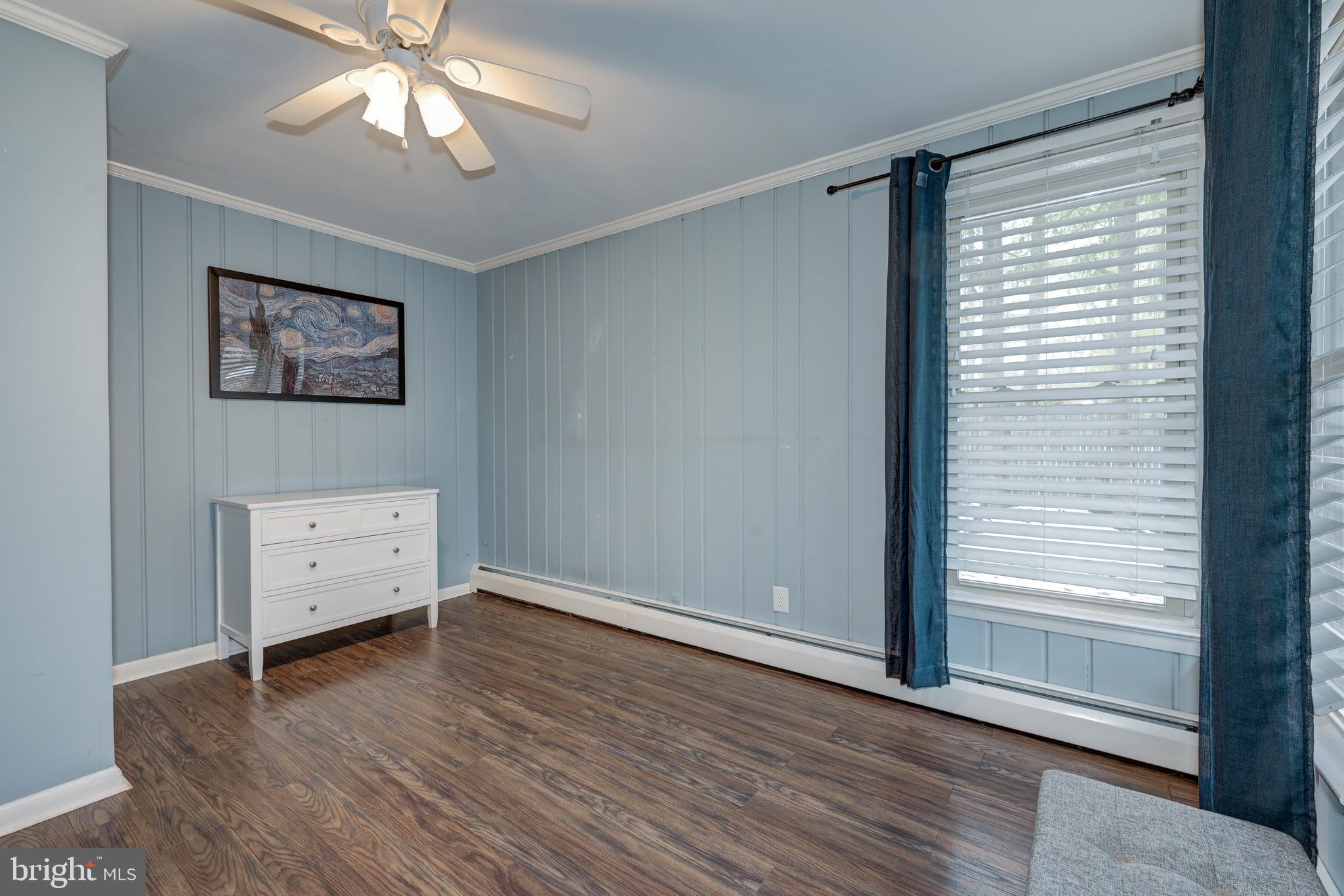 MEDFORD LAKES - Residential