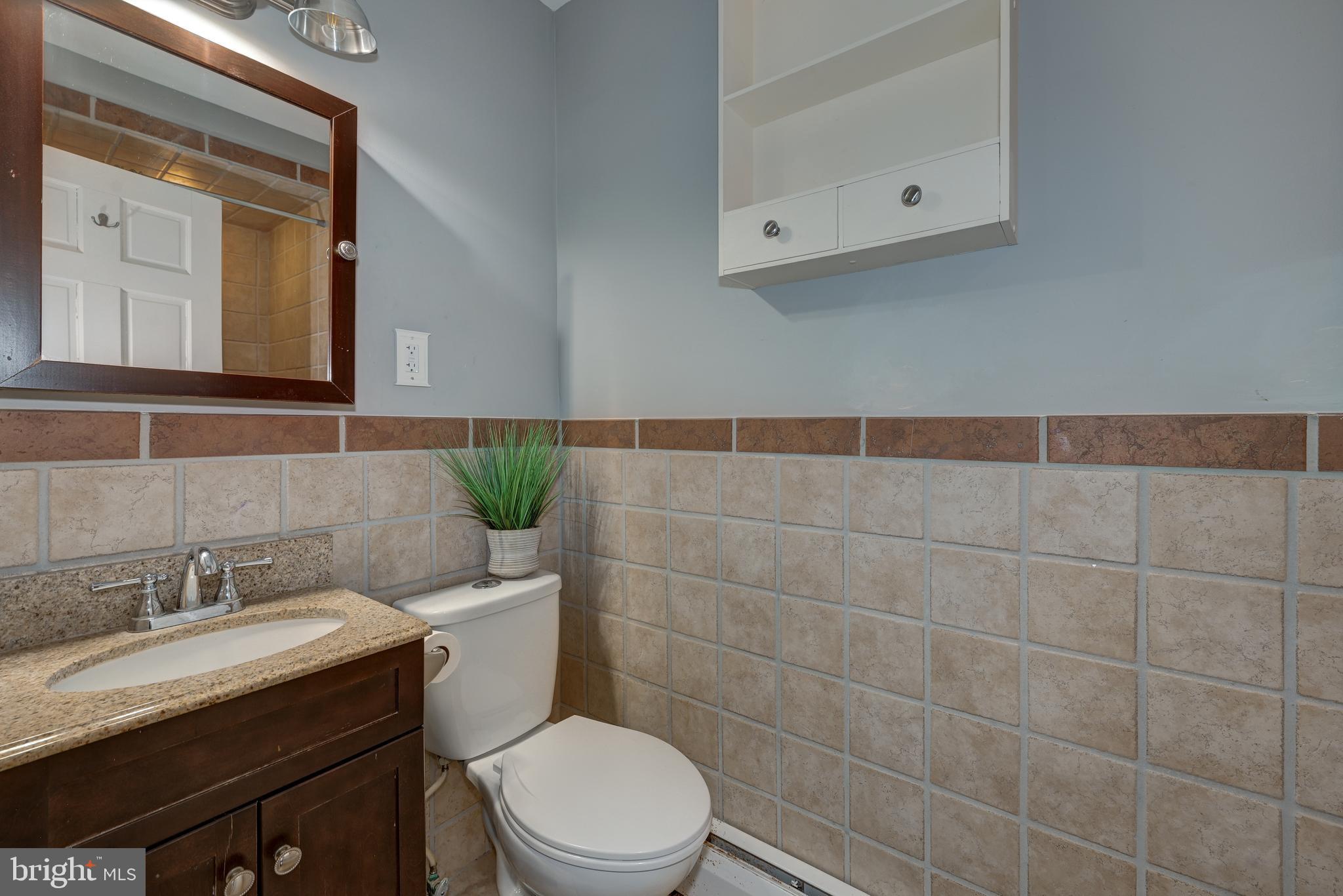 MEDFORD LAKES - Residential