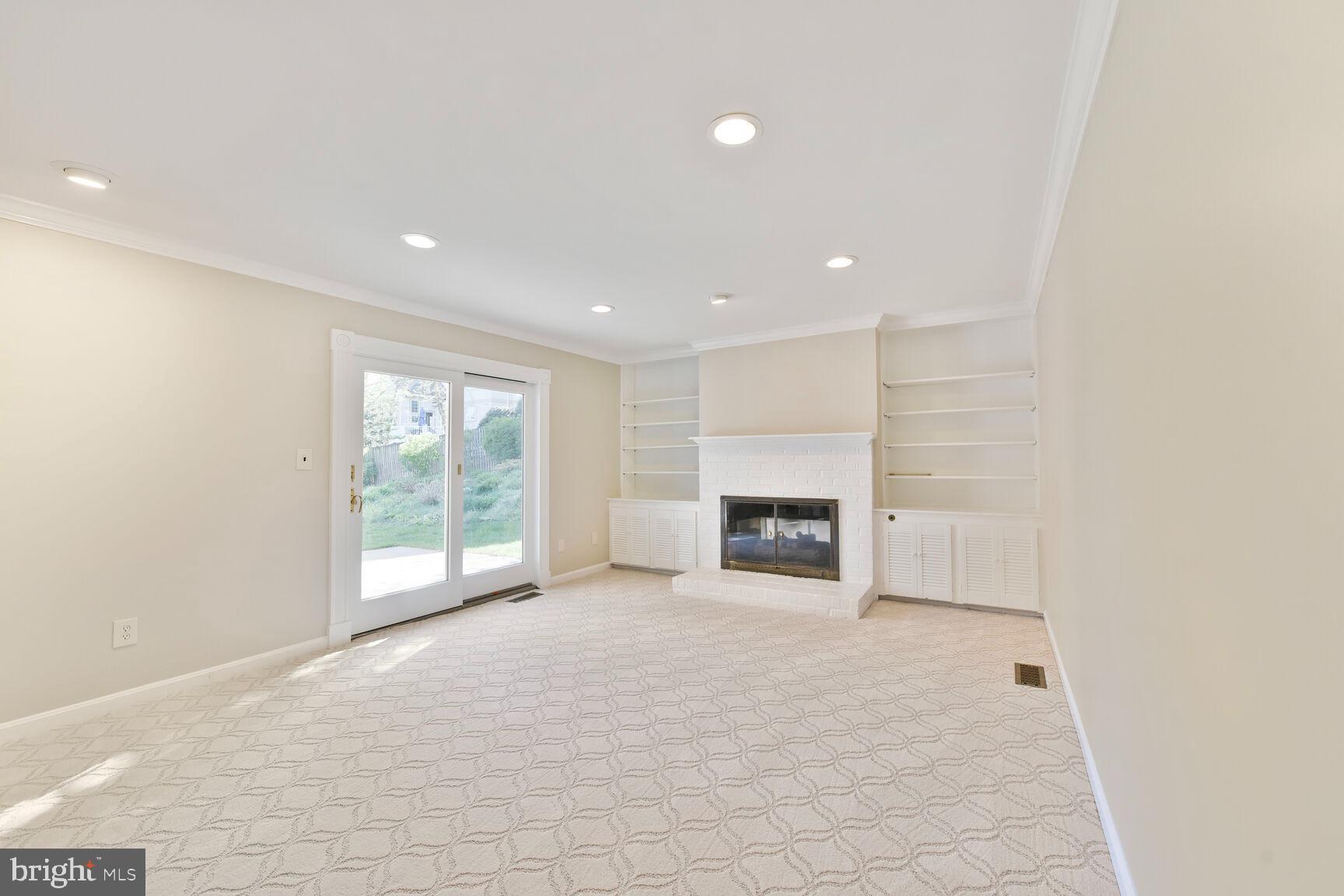 BEAU RIDGE - Residential