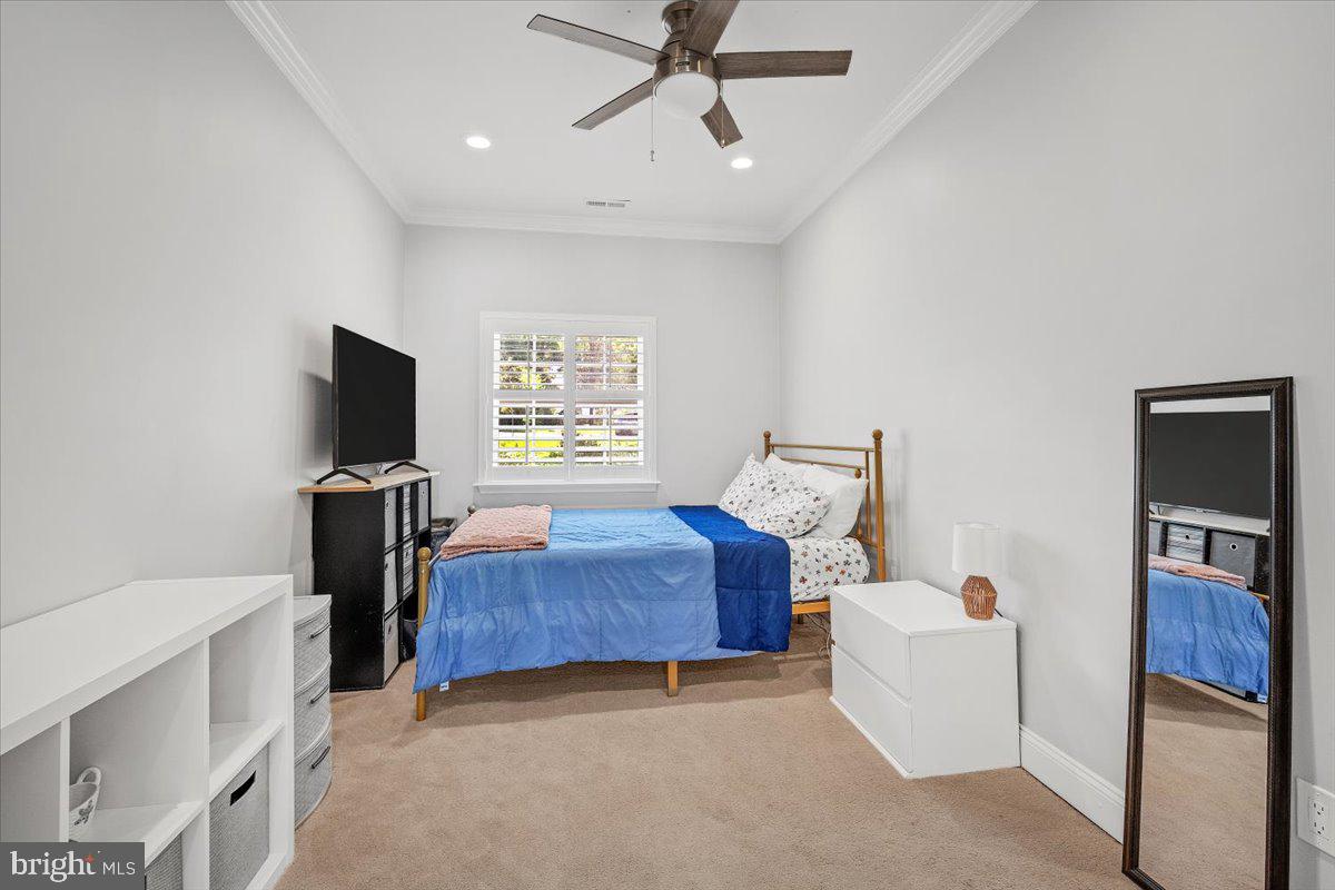 FAIR OAKS - Residential